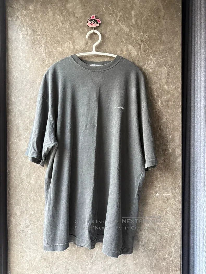 Balenciaga Balenciaga Washed Distressed Small Logo Print Short Sleeve Size US S / EU 44-46 / 1 - 1 Thumbnail