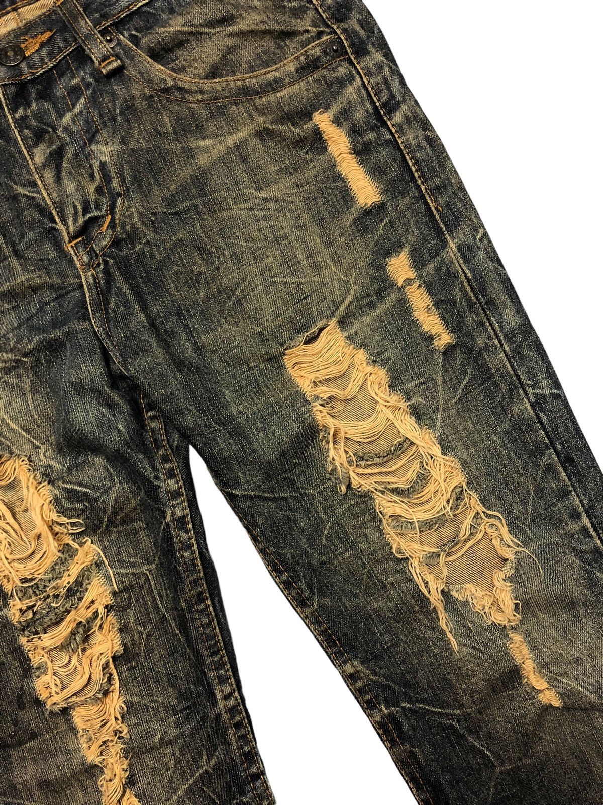 Japanese Brand Japanese Brand KUI distressed glitter rusty denim pants Size US 33 - 11 Thumbnail