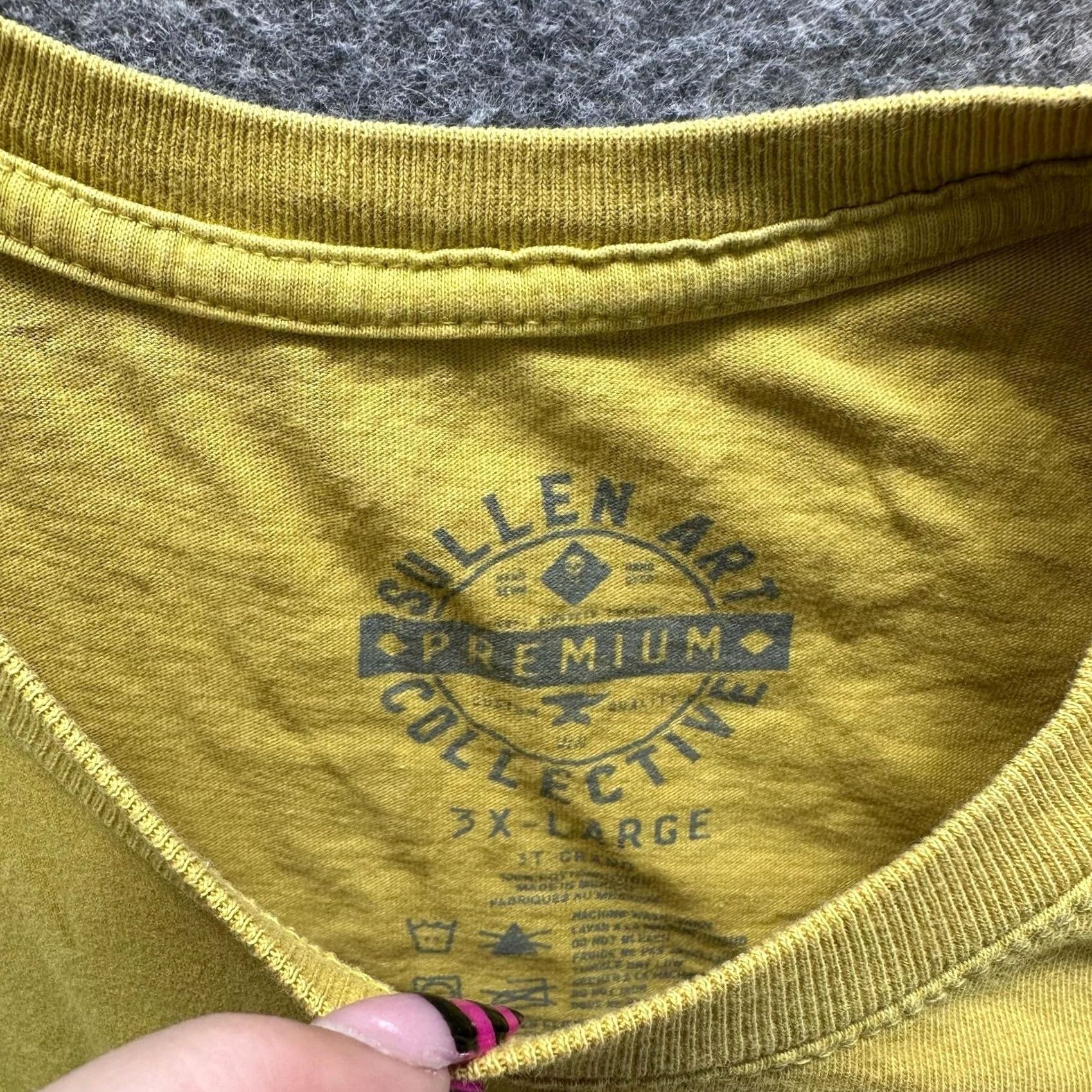 Vintage Sullen Art Collective Shirt Mens 3XL Yellow Panther Graphic Tee Crewneck Tagless Size US XXL / EU 58 / 5 - 5 Thumbnail