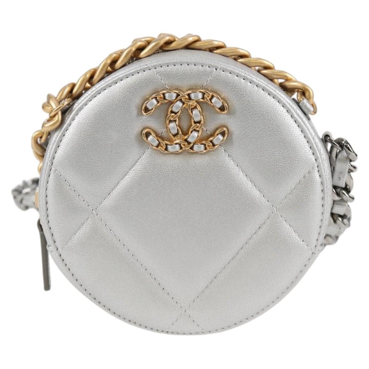 Chanel Ronde shoulder
