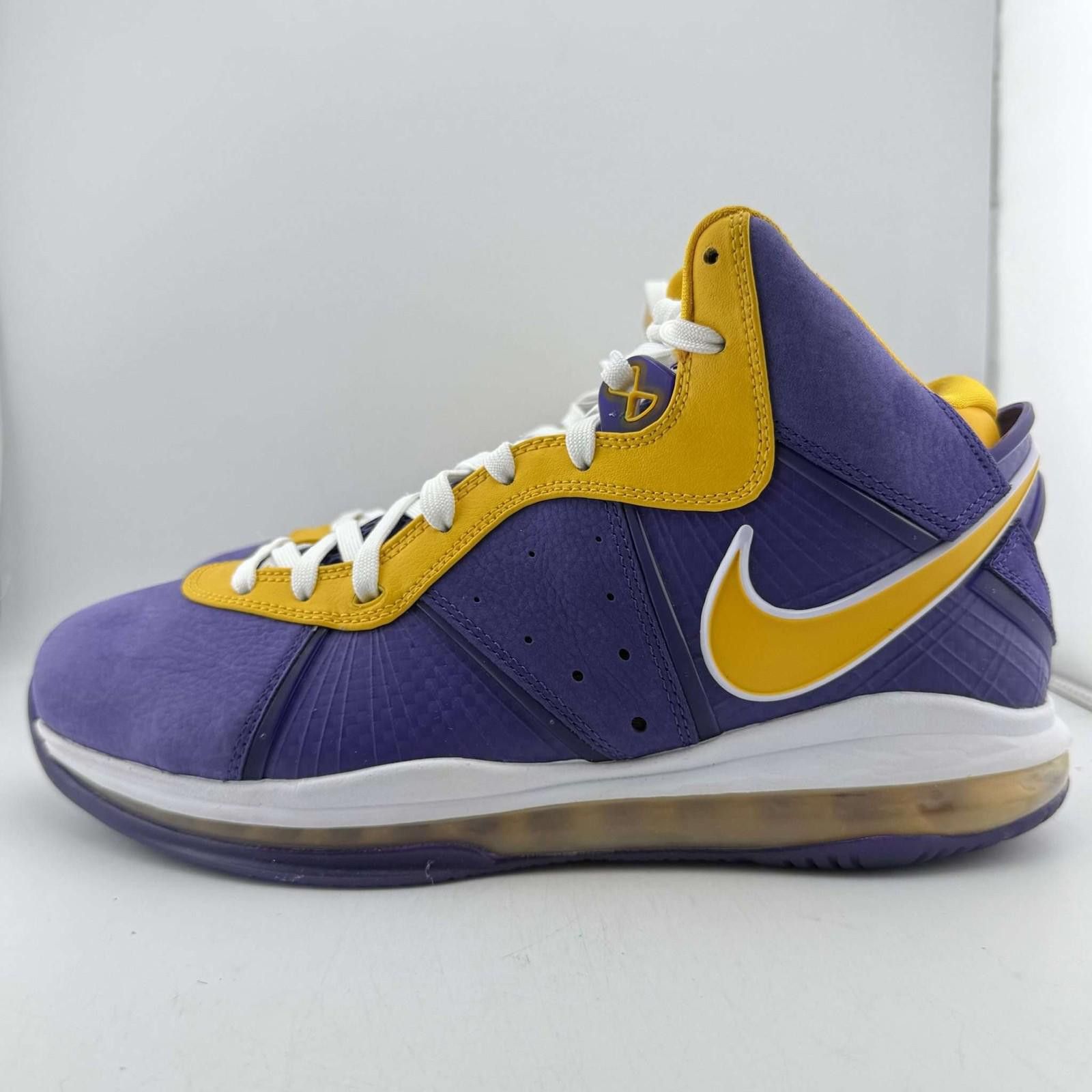 Nike Nike LeBron 8 Lakers US 11 Used with Box DC8380 Size US 11 / EU 44 - 2 Thumbnail