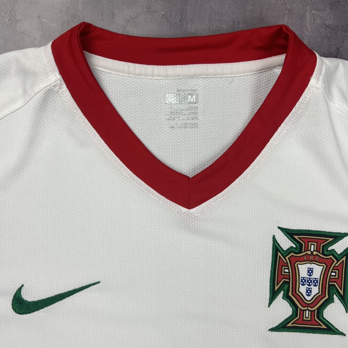 Nike Rare! Portugal Nike Away Shirt Soccer Jersey 2008/10 Size US M / EU 48-50 / 2 - 8 Thumbnail