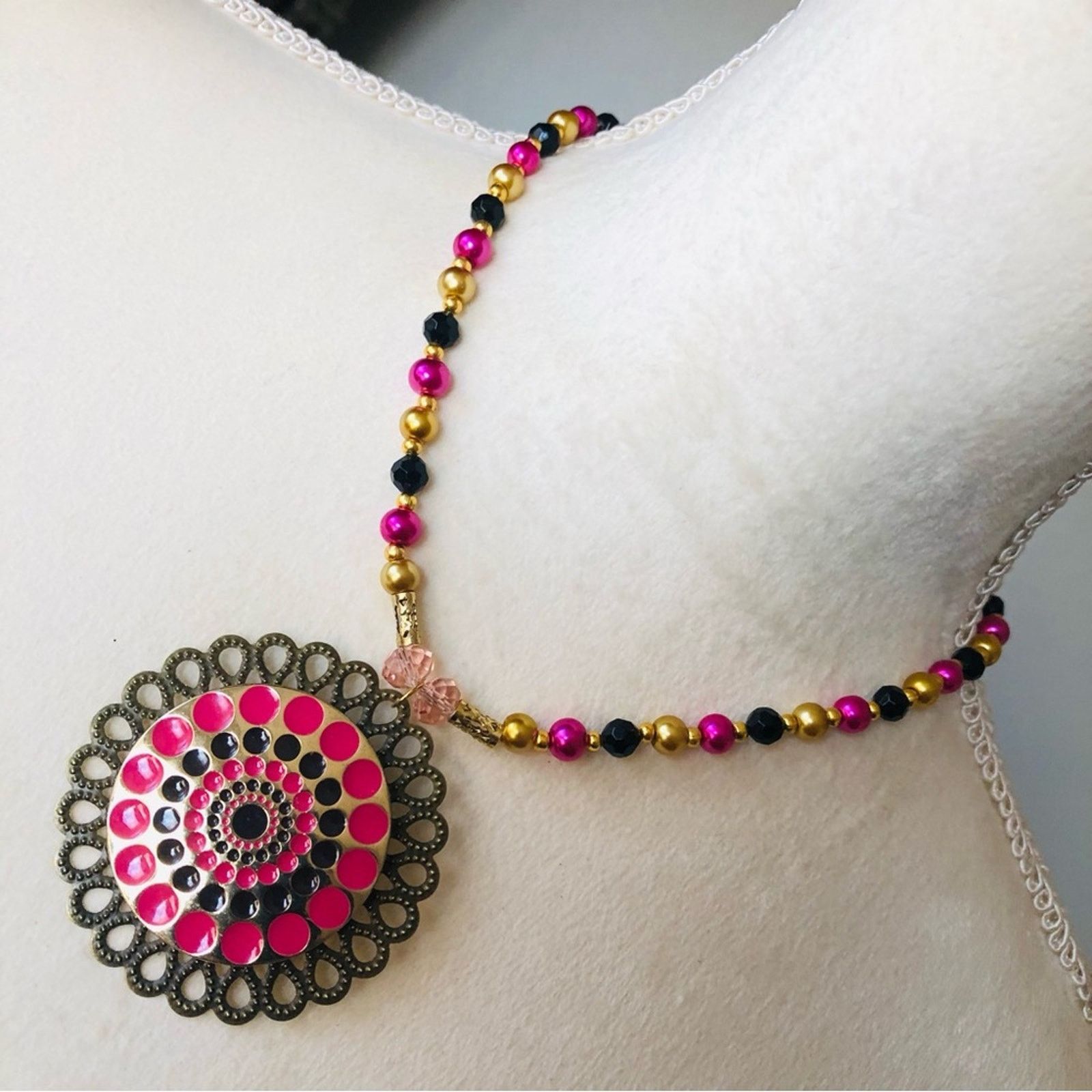 Handmade Handcrafted repurpose enamel medallion Pearl necklace Size ONE SIZE - 1 Thumbnail