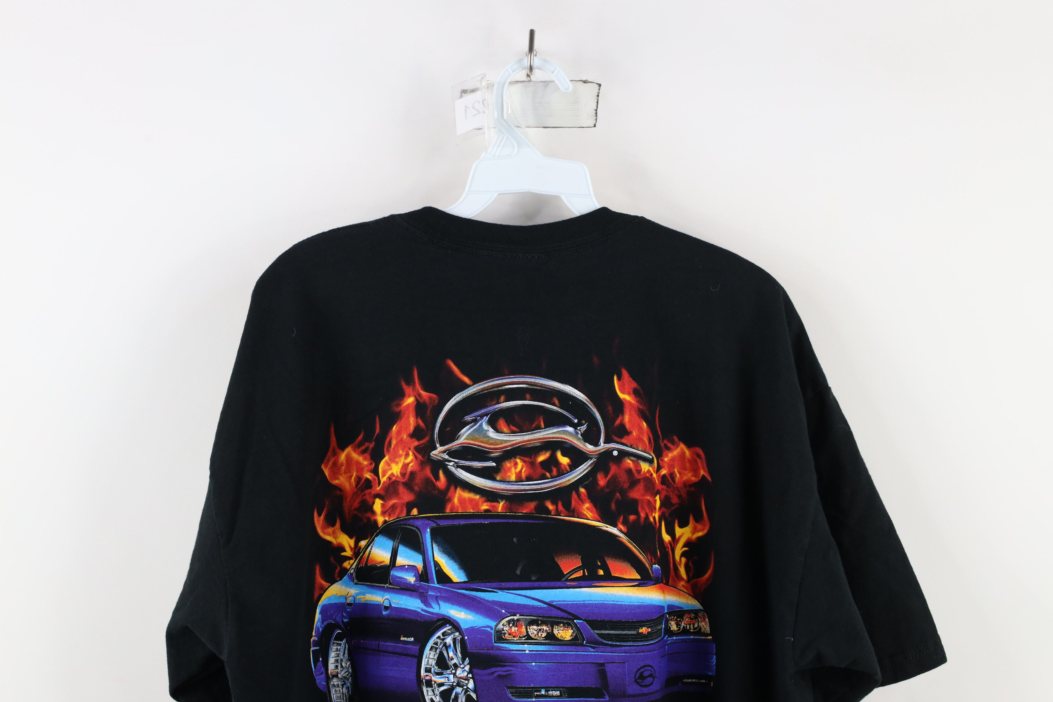Vintage Vintage General Motors Chevy Impala Fire Flames Car T-Shirt Size US XL / EU 56 / 4 - 9 Thumbnail