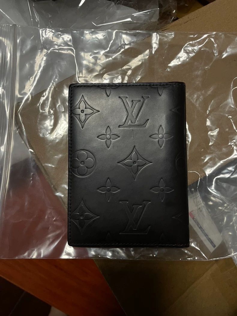 Louis Vuitton Louis Vuitton Monogram Wallet Card Holder-25