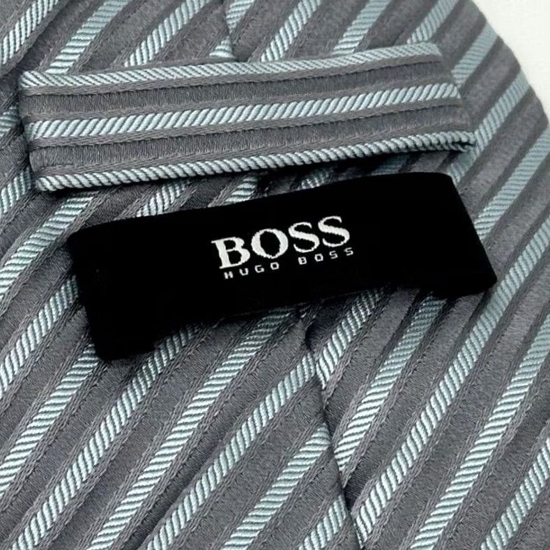 Hugo Boss HUGO BOSS Necktie Adult Grey Blue Striped 100% Silk Tie Office Career Mens Size 44L - 7 Thumbnail
