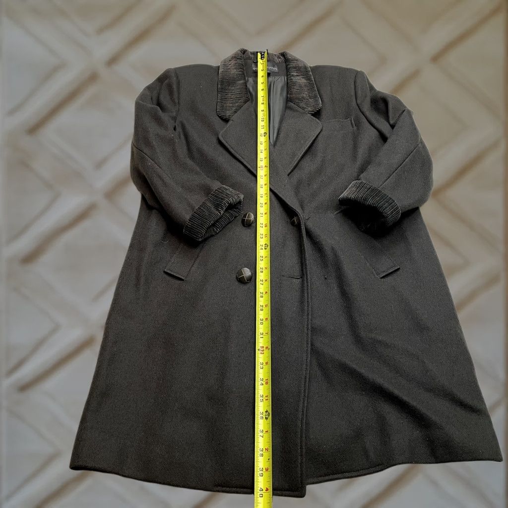Vintage VINTAGE David Benjamin Overcoat Coat Jacket Womens Long Button Gray 100% Wool Solid Pockets Fall Womens Regular Size 12 Size XL / US 12-14 / IT 48-50 - 1 Thumbnail