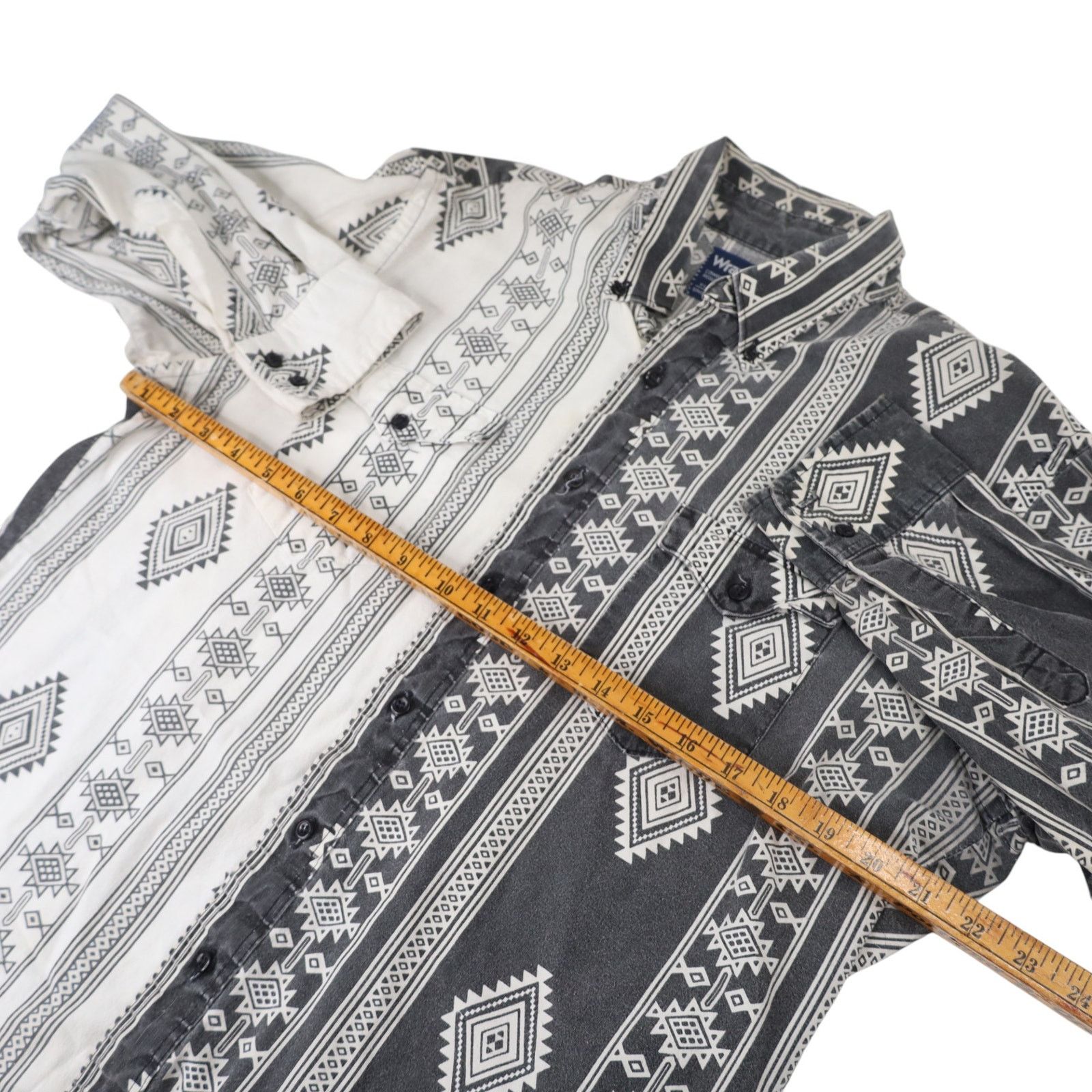 Vintage × Wrangler VTG Wrangler Split Aztec Navajo Design Striped Western Shirt Size US L / EU 52-54 / 3 - 7 Thumbnail