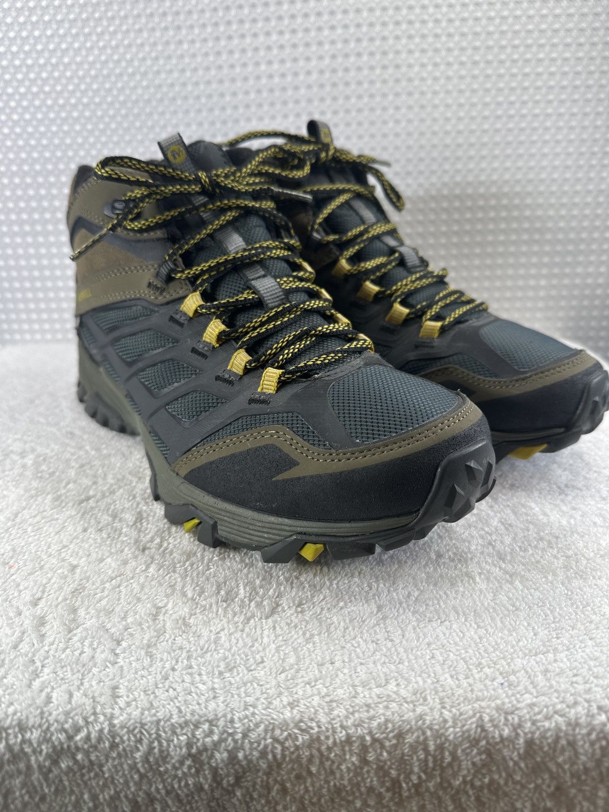 Merrell Merrell Moab FST Ice Thermo Hiking Boots, Like New!! Size US 9.5 / EU 42-43 - 2 Thumbnail