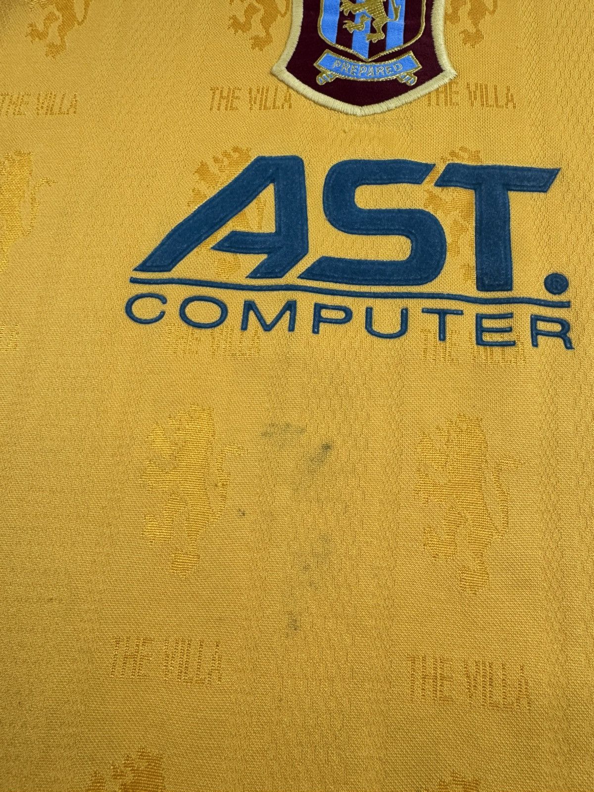 Reebok Vintage Aston Villa Goalkeeper GK Soccer Football Fan T Shirt Jersey Longsleeve Size US S / EU 44-46 / 1 - 8 Thumbnail