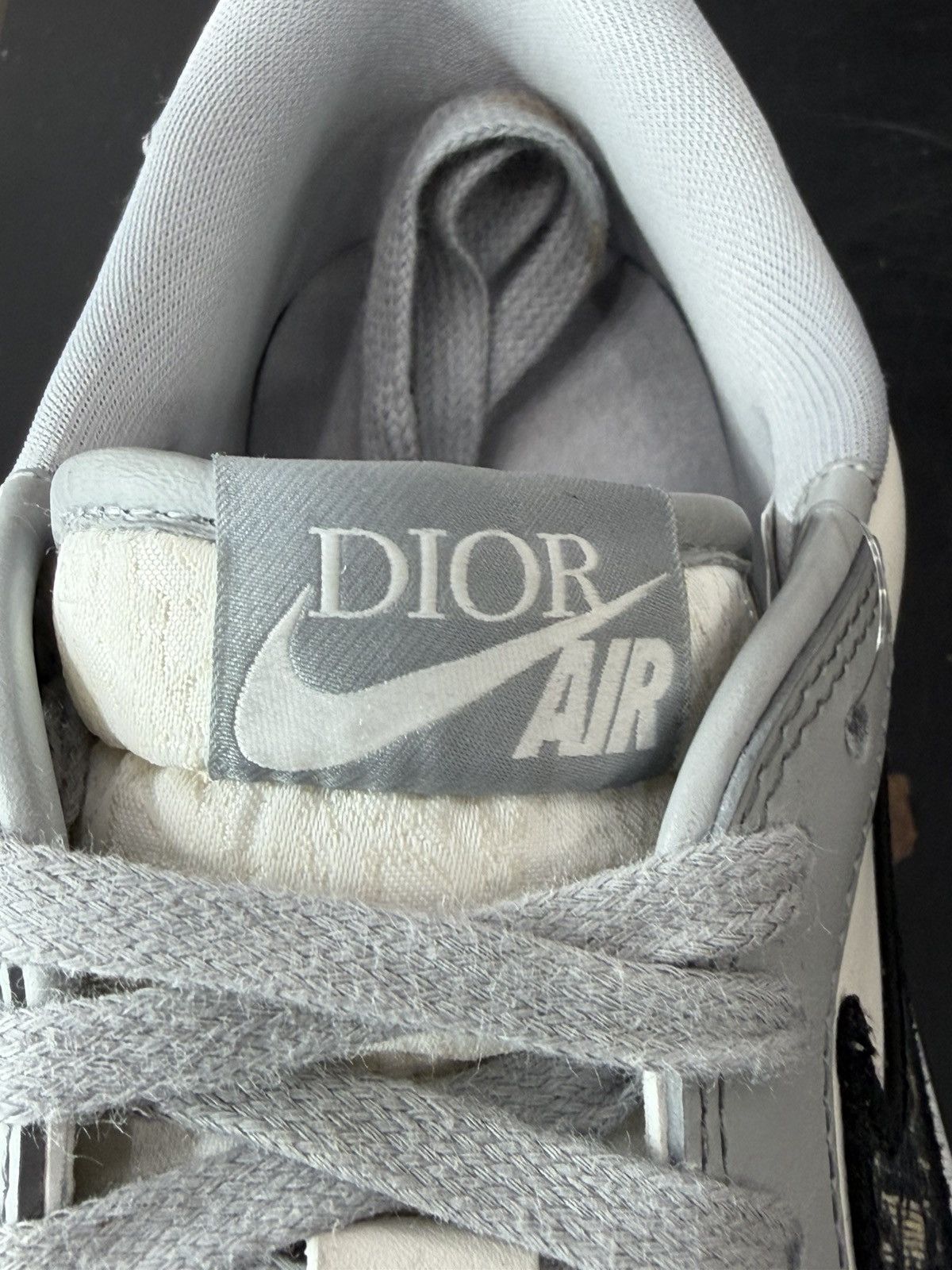 Dior × Jordan Brand Air Jordan 1 Low Dior Size 9 (2020) Size US 9 / EU 42 - 21 Thumbnail
