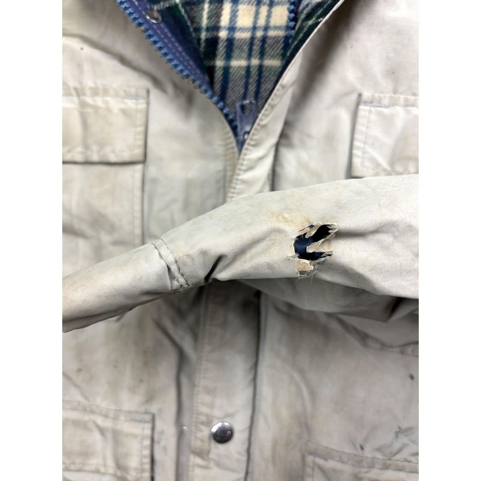 Vintage VINTAGE Woolrich Jacket Mens Medium Tan Hooded Wool Lined Parka Made USA 80s Size US M / EU 48-50 / 2 - 6 Thumbnail