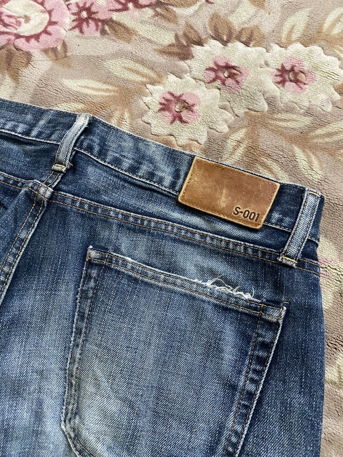 If Six Was Nine × Japanese Brand × Uniqlo Uniqlo distressed denim very rare Size US 35 - 8 Thumbnail
