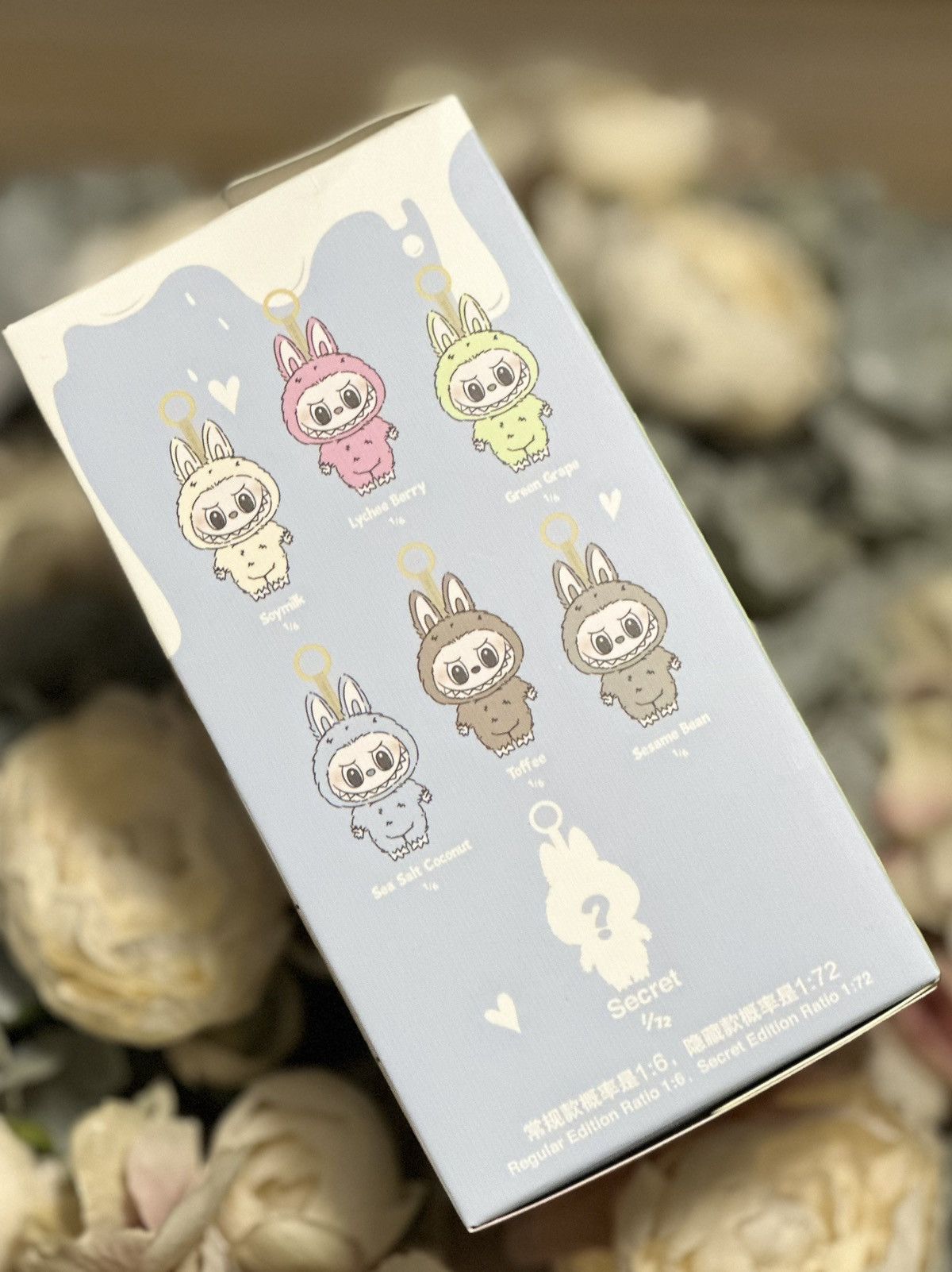 POP MART LABUBU - THE MONSTERS - Exciting Macaron - Soymilk Size ONE SIZE - 5 Thumbnail