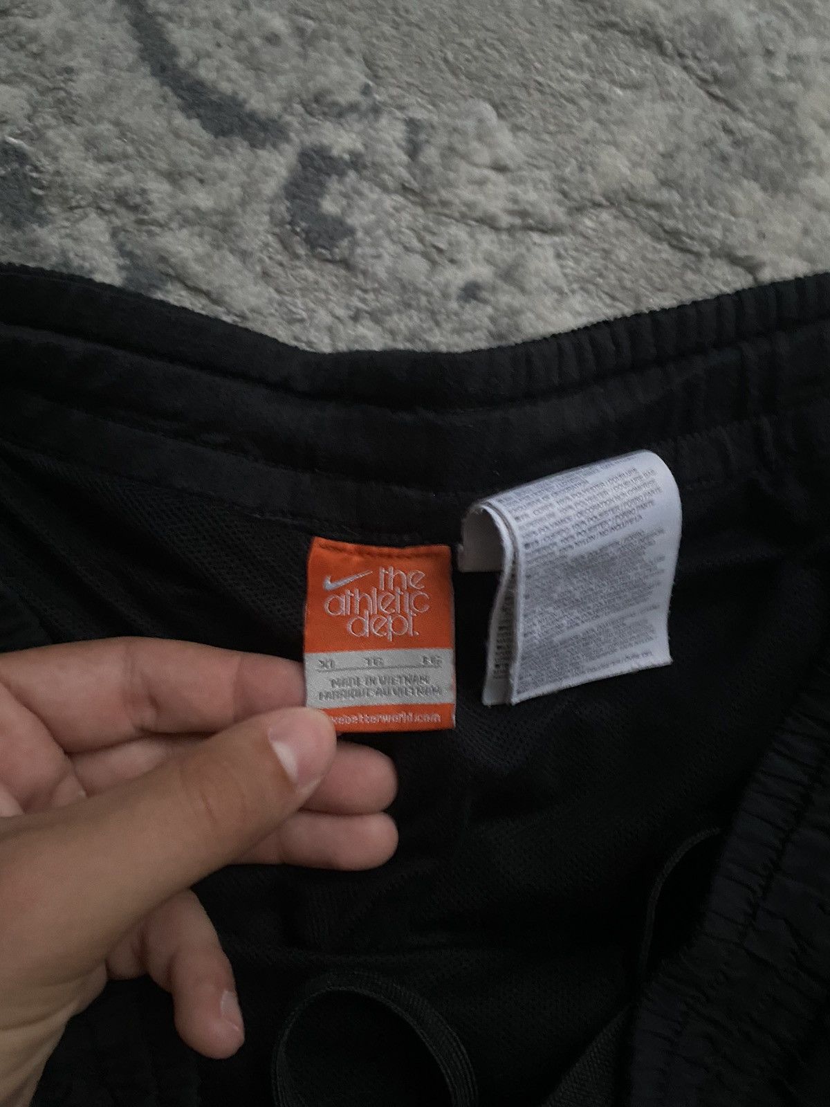 Nike Vintage Nike Baggy Nylon Track Pants Drill Balck Oversized Size US 38 / EU 54 - 9 Thumbnail