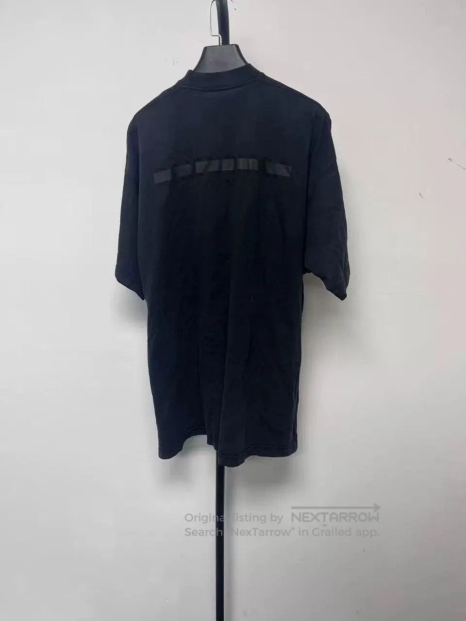 Balenciaga Balenciaga Black Short Sleeve T. Size XS / US 0-2 / IT 36-38 - 1 Thumbnail