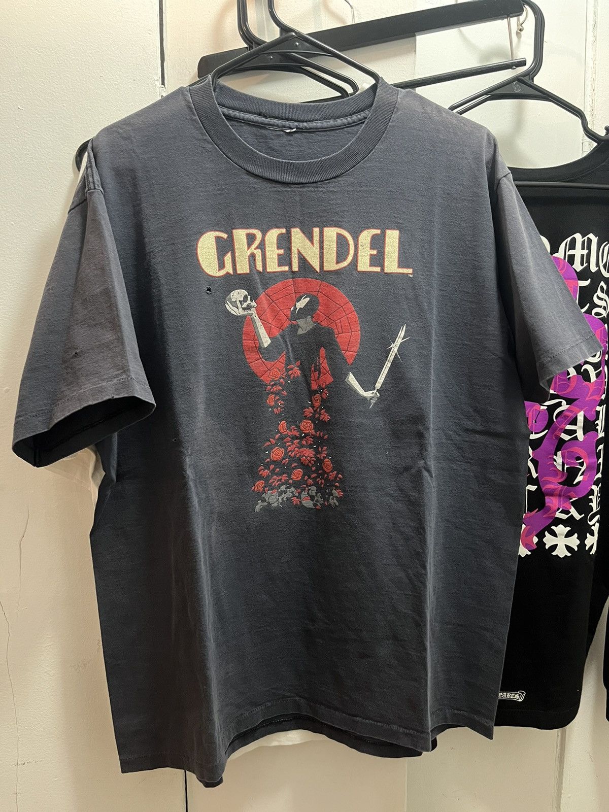 Vintage Vintage Fadded Smoked Grendel Hunter Comic Tee shirt Size US L / EU 52-54 / 3 - 1 Thumbnail