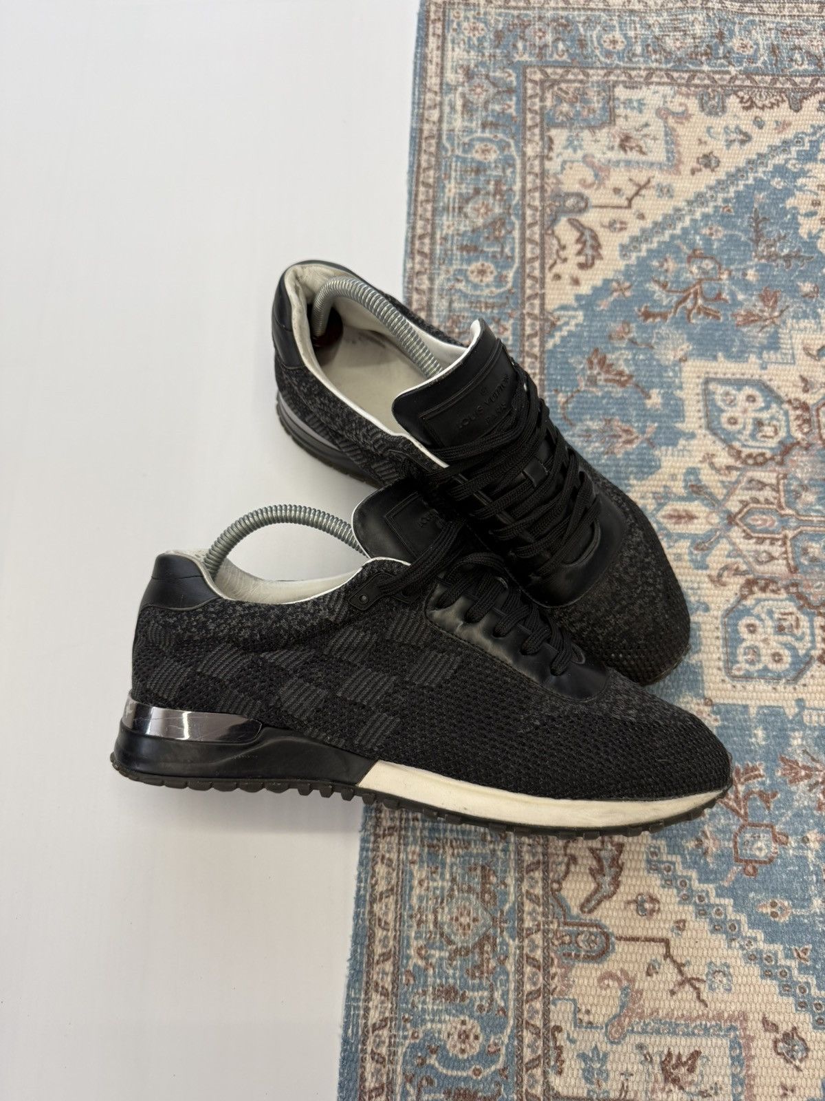 Louis Vuitton Louis Vuitton Damier Run Away Sneakers Shoes Size US 6.5 / EU 39-40 - 1 Thumbnail