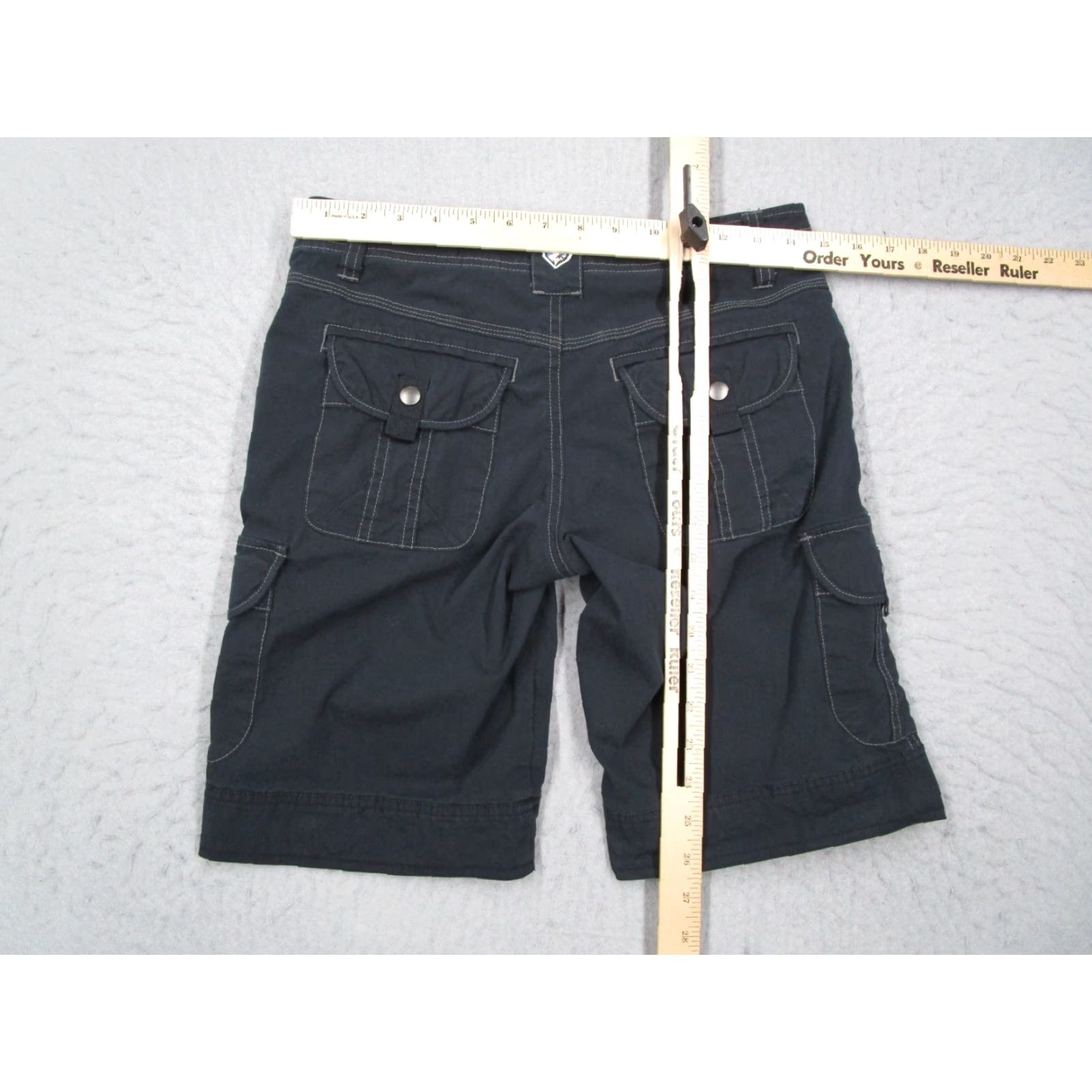 Vintage Kuhl Shorts Women 4 Blue Cargo Vintage Patina 10" Workwear Camp Hike Travel Size 27" / US 4 / IT 40 - 6 Thumbnail