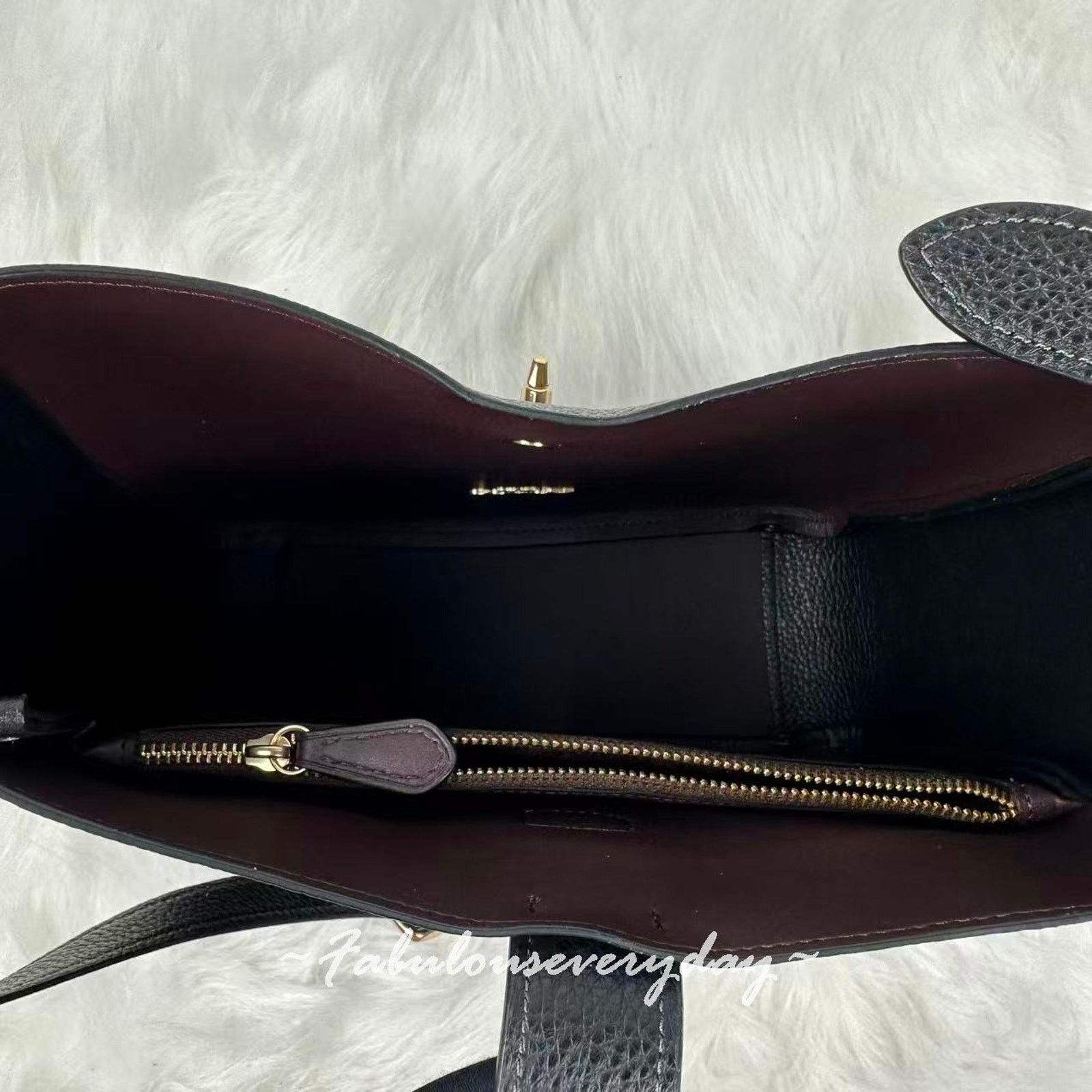 Coach Coach Hadley Convertible Crossbody Bag In Leather/Gold/Black Size ONE SIZE - 8 Thumbnail