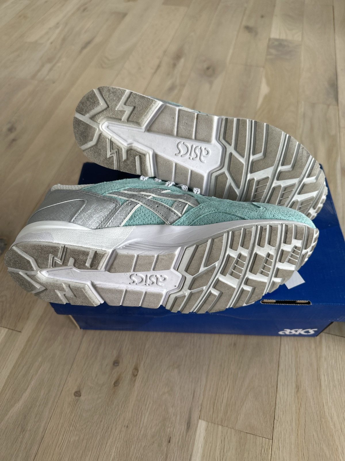 Kith Asics x kith gel lyte V Size US 8 / EU 41 - 4 Thumbnail