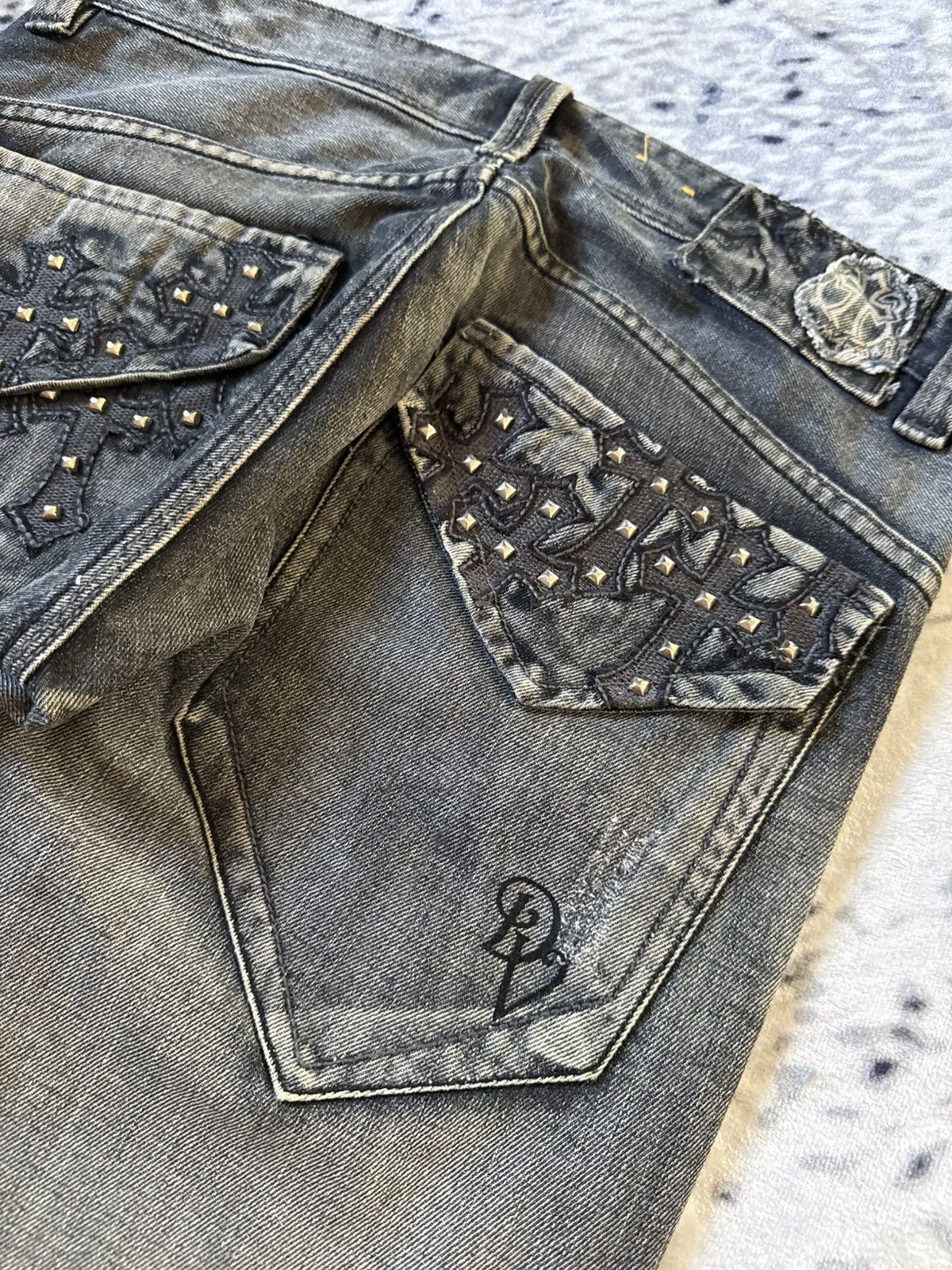 Japanese Brand ✝️ Embroidered Gothic Cross Gray Wash Jeans Pepe Brand Size US 32 / EU 48 - 6 Thumbnail