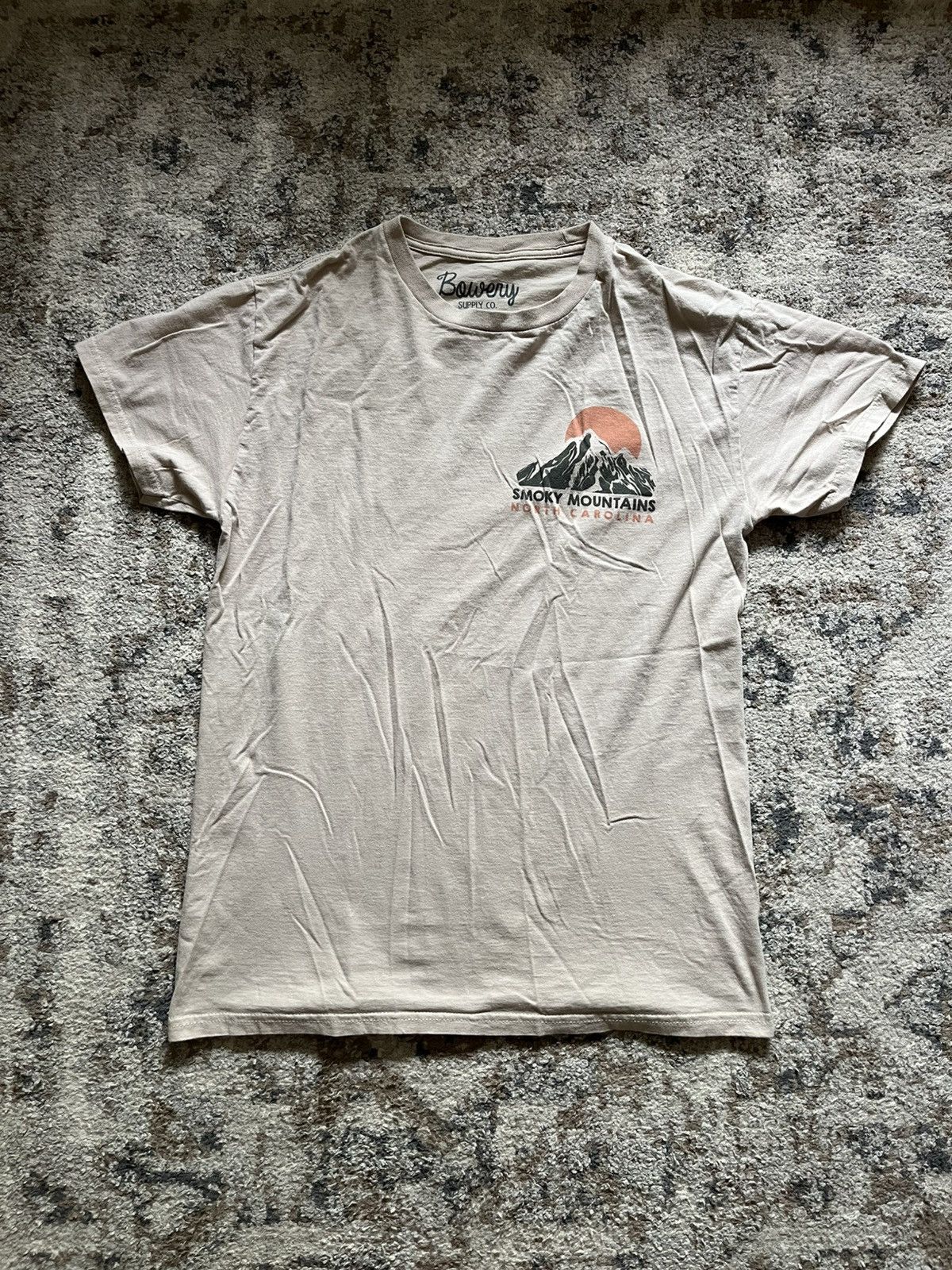 Other Bowery Supply Co. Mens Medium Smoky Mountains NC T-Shirt Size US M / EU 48-50 / 2 - 1 Thumbnail