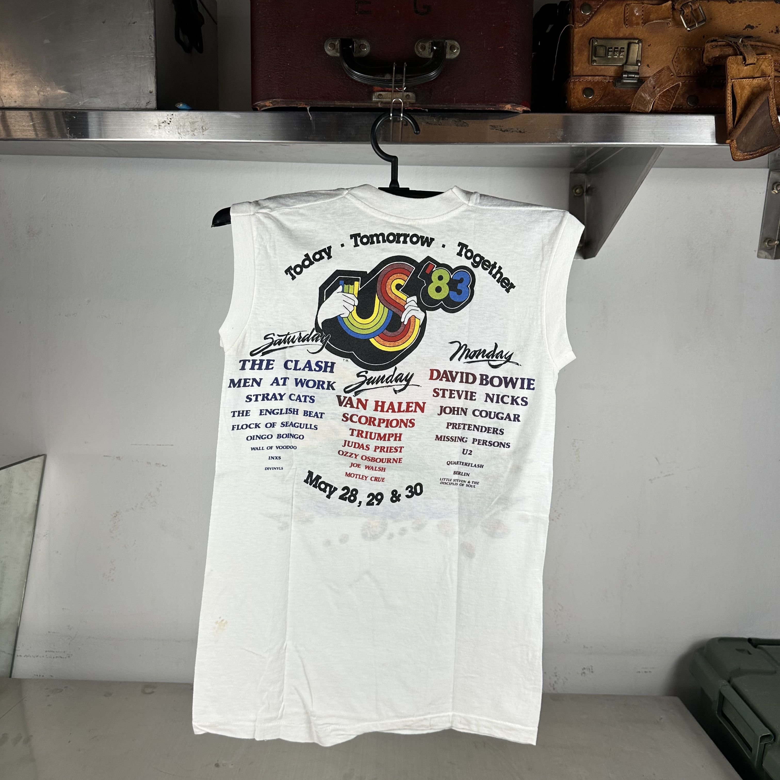 Vintage 1983 US83 David Bowie The Clash Van Halen Concert T-Shirt Size US XS / EU 42 / 0 - 3 Thumbnail