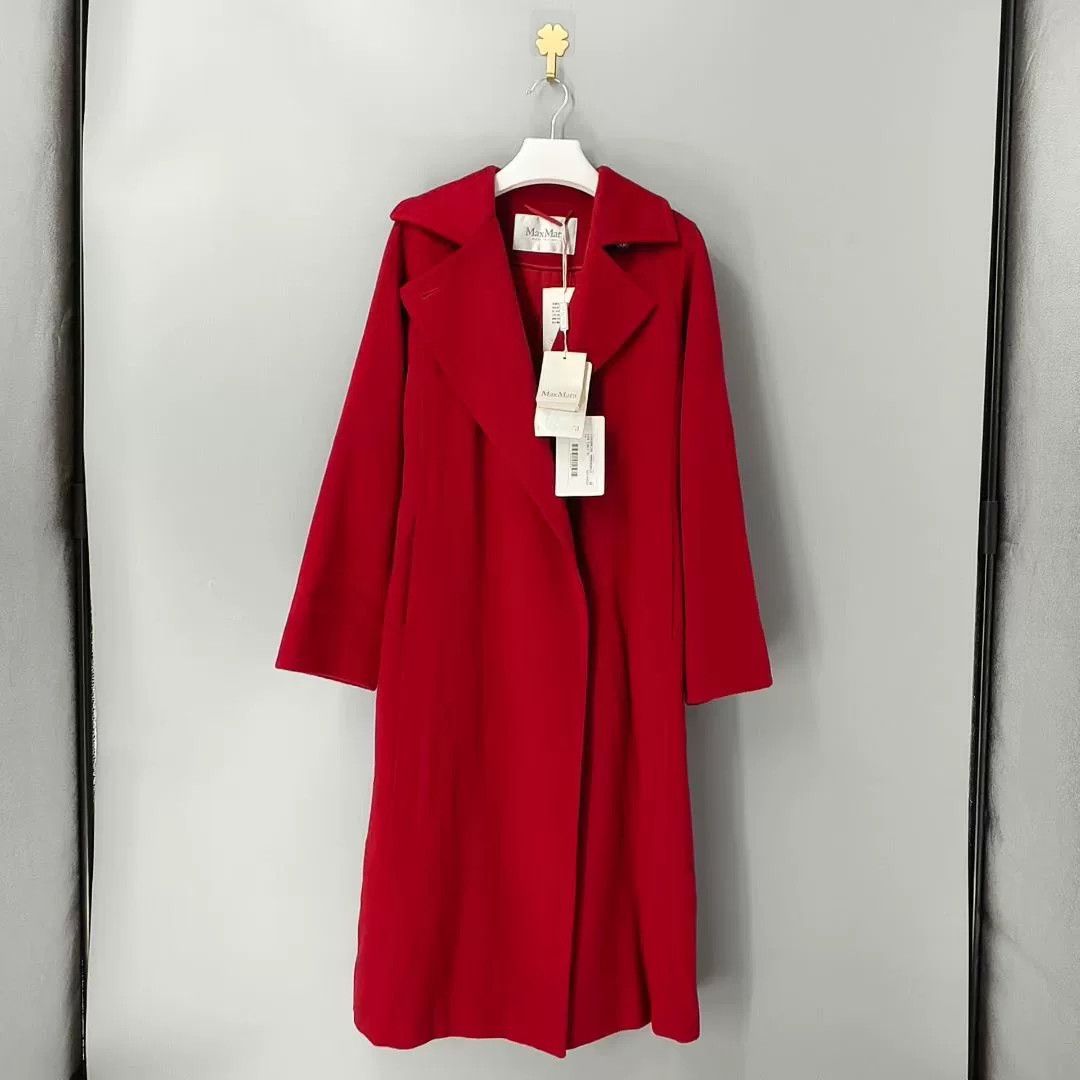 Max Mara MaxMara Red Solid Lapel Belted Coat Size US M / EU 48-50 / 2 - 1 Thumbnail