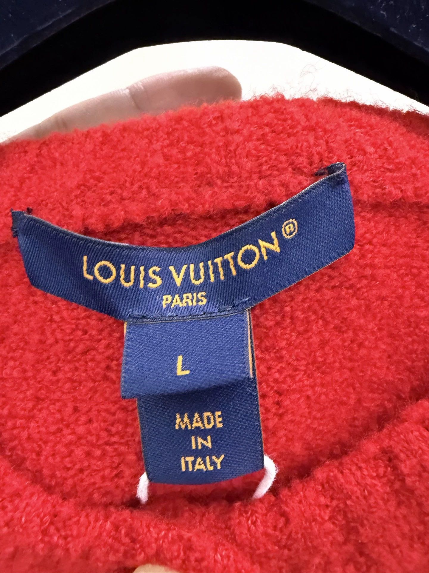 Louis Vuitton LV red cashmere cardigan L Size L / US 10 / IT 46 - 3 Thumbnail