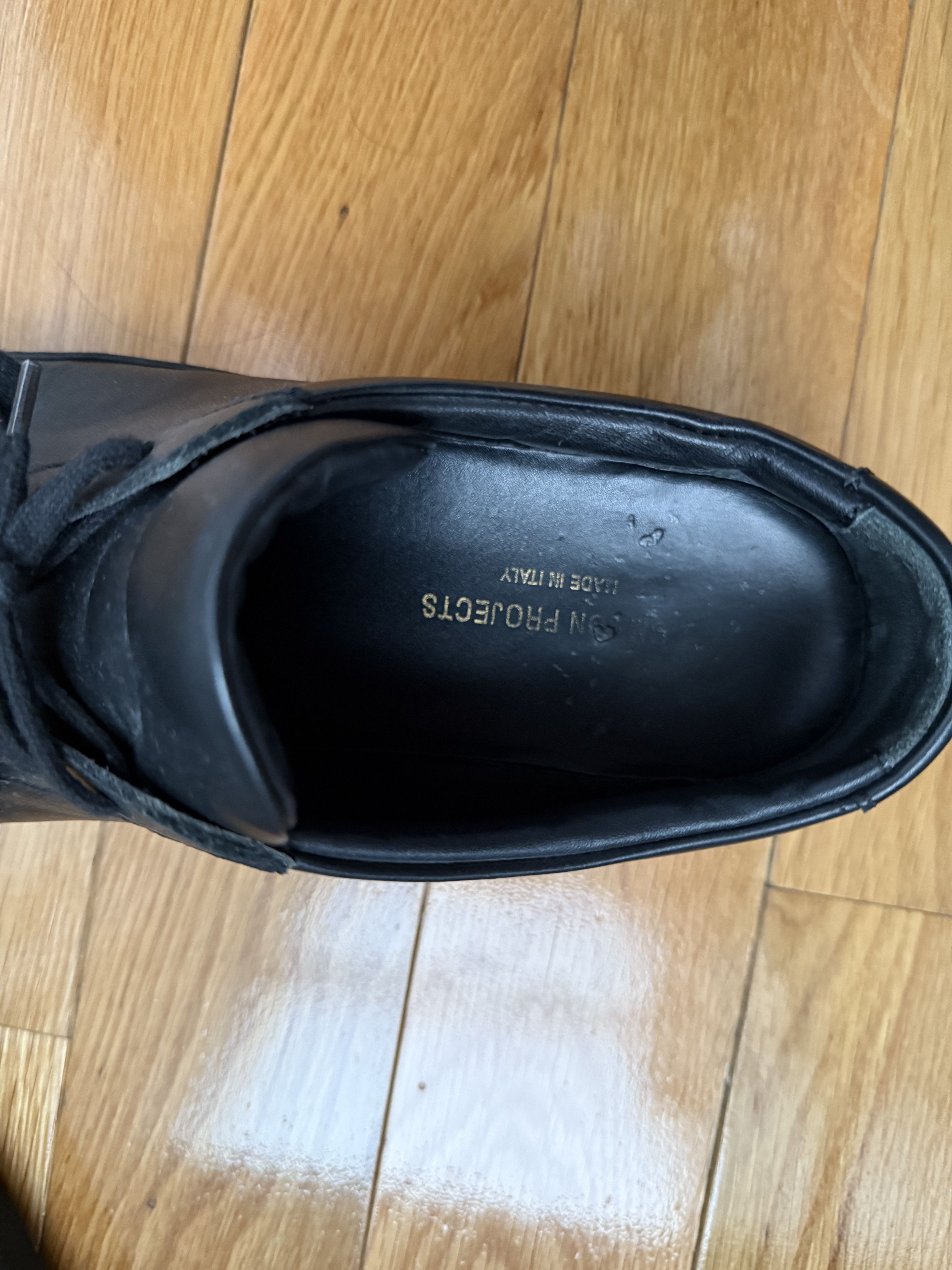 Common Projects Common Projects Achilles Low in Black Size US 10 / EU 43 - 2 Thumbnail