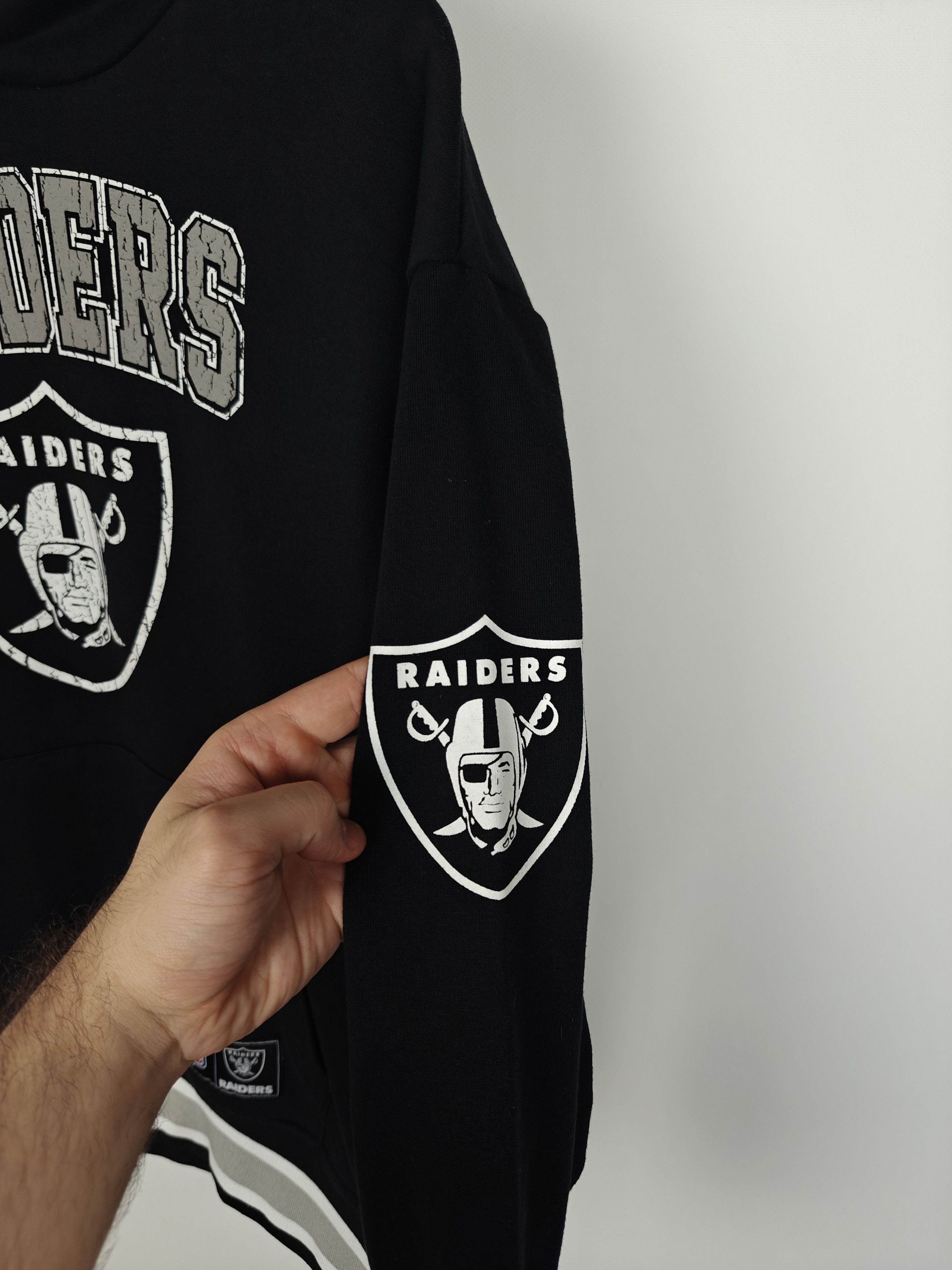 NFL NFL x Raieders Hoodie Center Logo Black size S Size US S / EU 44-46 / 1 - 7 Thumbnail