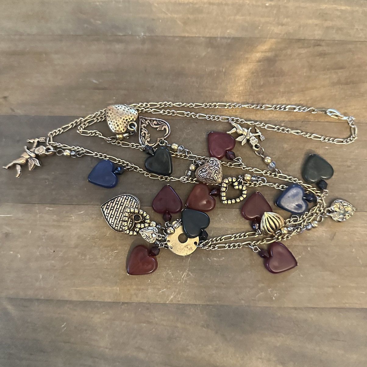 Vintage Vintage long cherubs and hearts charm necklace Size ONE SIZE - 2 Thumbnail