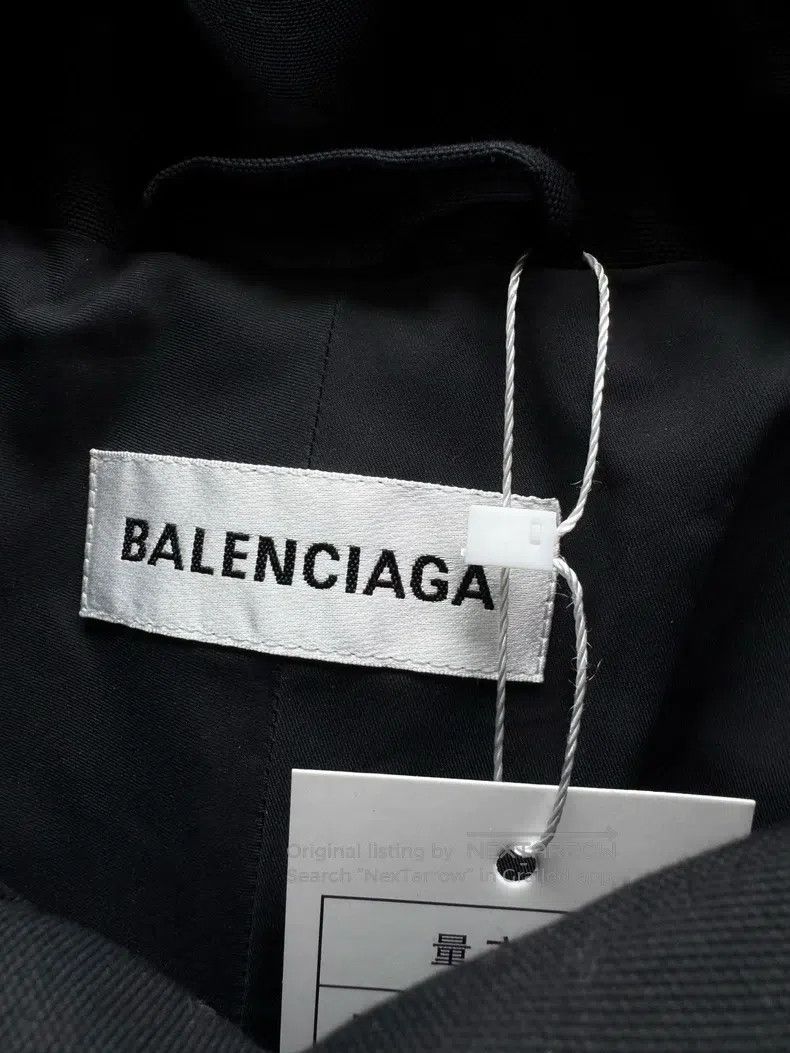Balenciaga Balenciaga Windbreaker Jacket Size XXS / US 00 / IT 34 - 2 Thumbnail