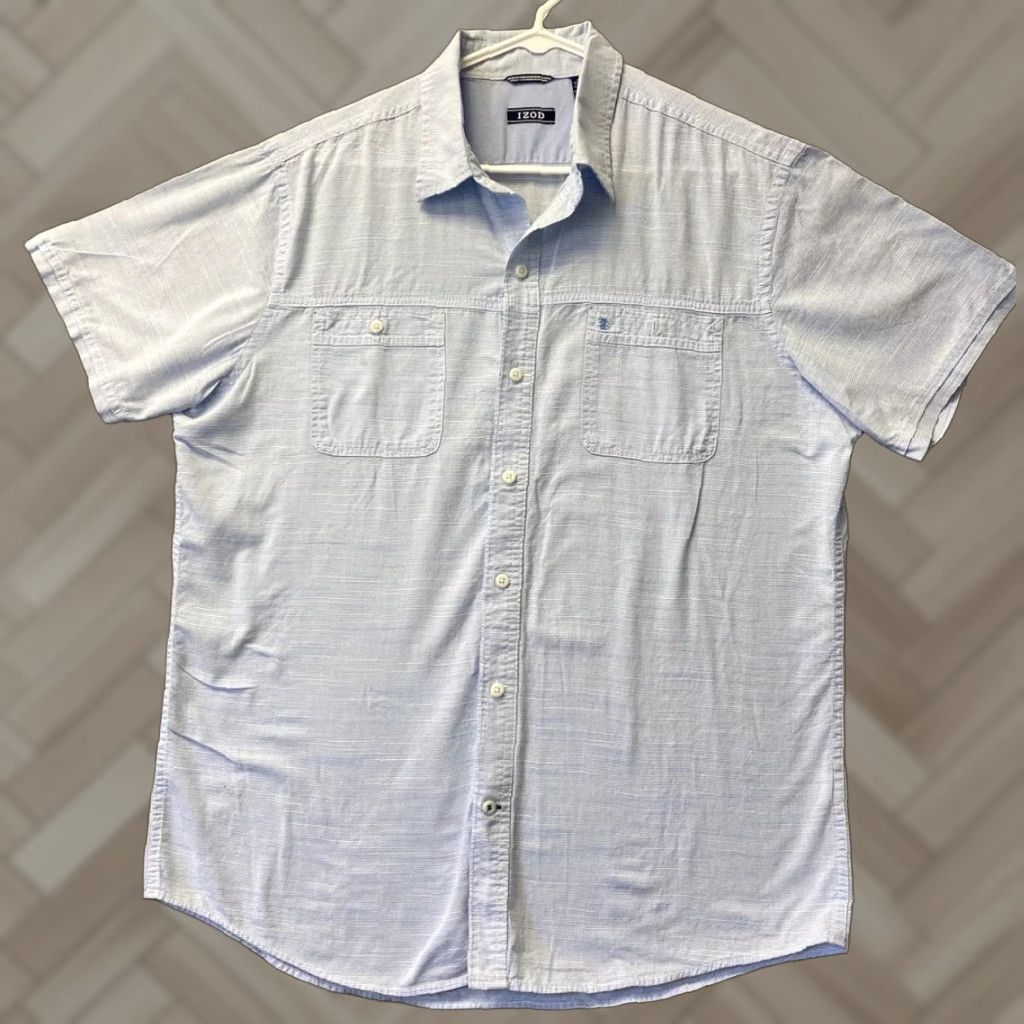 Izod IZOD Button-Up Shirt Mens Large Light Blue Striped Short Sleeve Classic Relaxed Fit Size US L / EU 52-54 / 3 - 1 Thumbnail