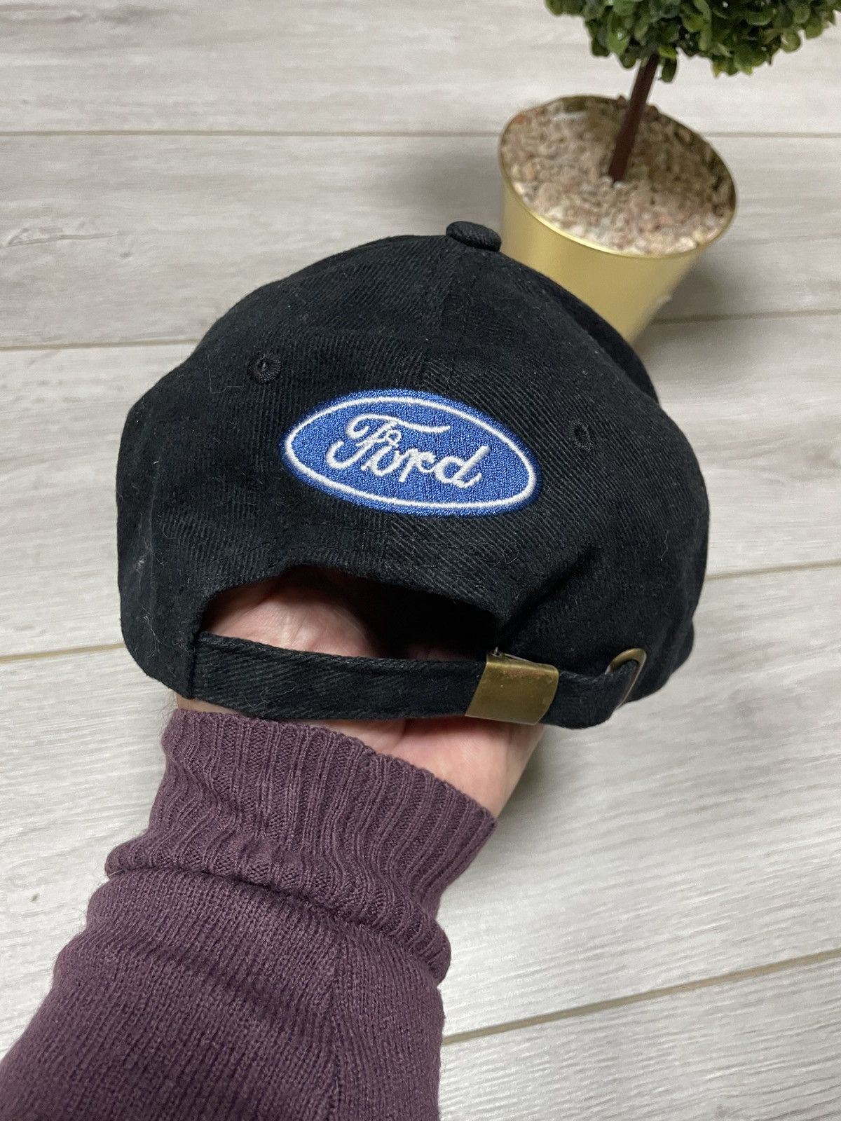 Vintage Bond 007 Ford 2005 Vintage Hat Movie Y2K Cap Size ONE SIZE - 2 Thumbnail