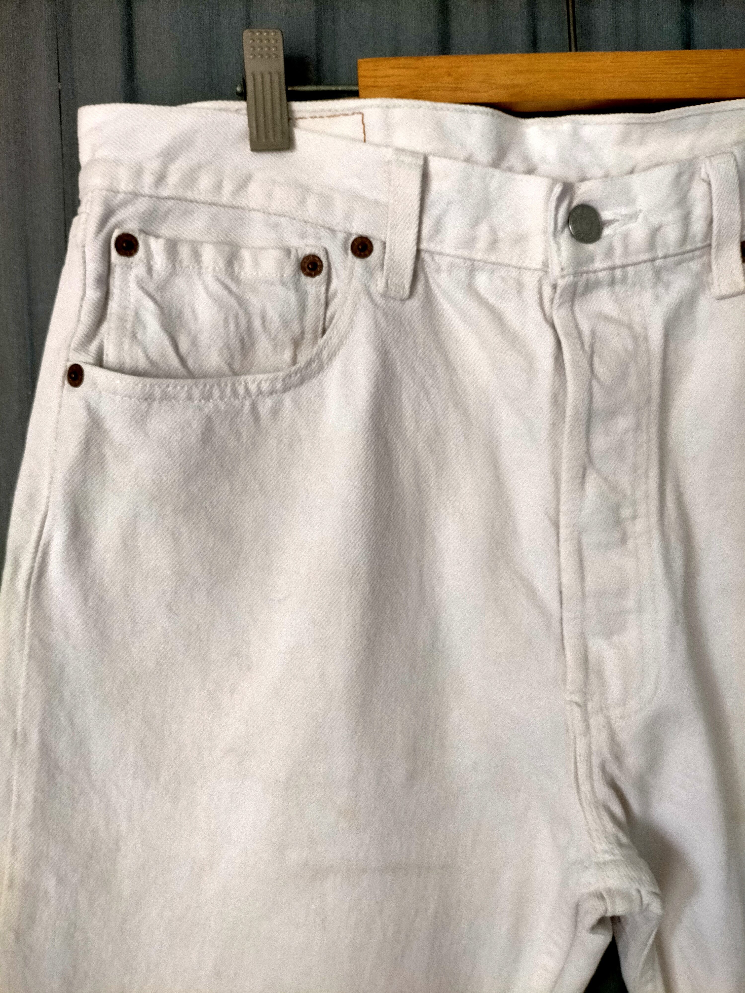 Levi's Vintage Clothing Vintage Levis 501 Usa Button Fly White Jeans Size US 33 - 6 Thumbnail