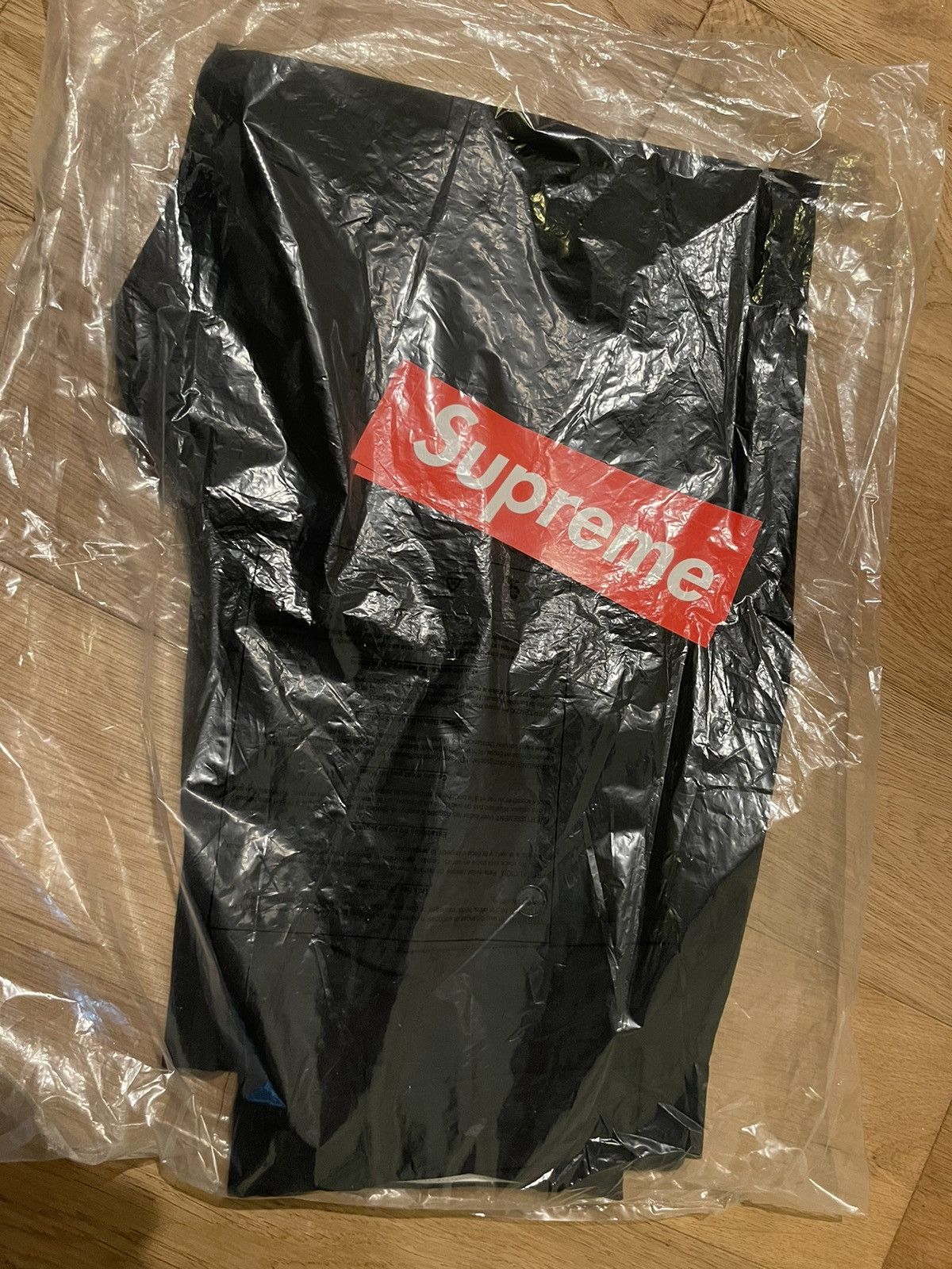 image of Supreme Black Pleated Trouser Pants Ss24 Size 30, Men's