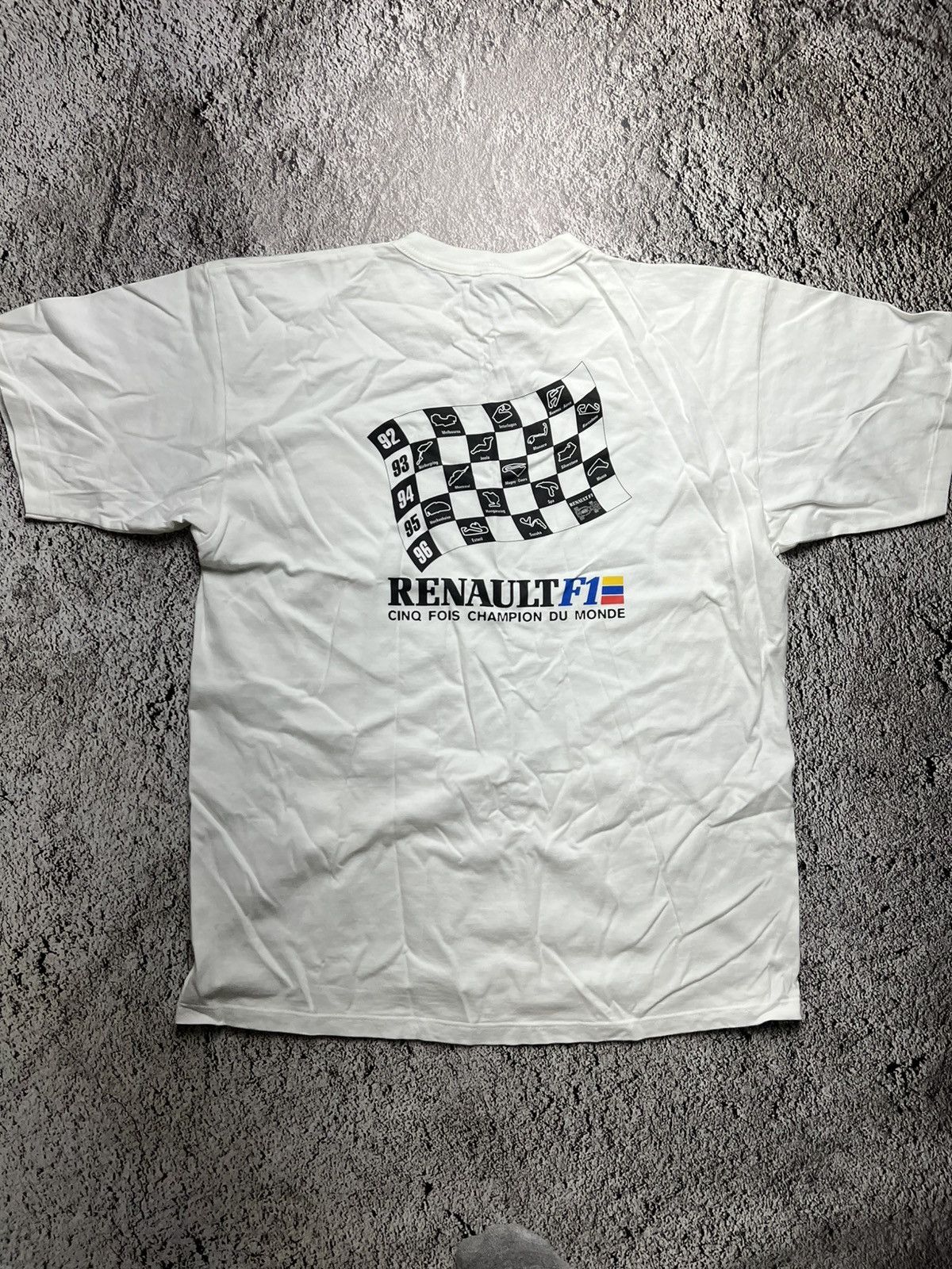 Formula 1 1996 Formula 1 uno Renault champions du monde vintage tee Size US L / EU 52-54 / 3 - 1 Thumbnail