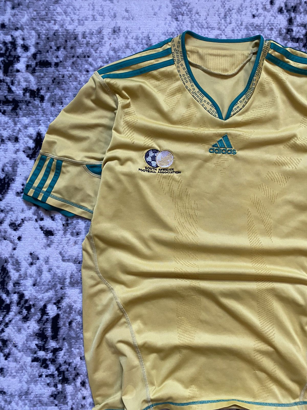 Adidas × Vintage 2010 South Africa Adidas Yellow Jersey XL Blockcore Y2k Size US L / EU 52-54 / 3 - 3 Thumbnail