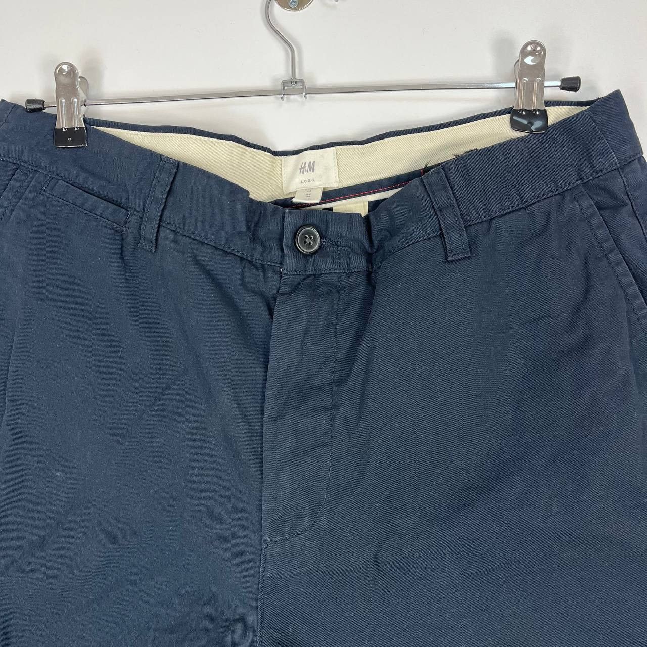 H&M H&M L.O.G.G Men’s Chino Shorts Navy Blue Casual Size 34 Size US 34 / EU 50 - 2 Thumbnail