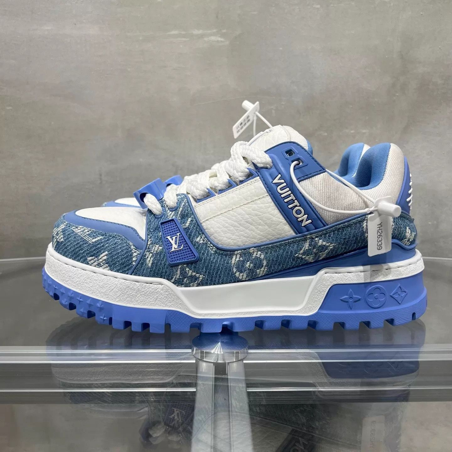 Louis Vuitton LV Trainer Maxi White Blue Denim Pang Ding UK6 Size US 7 / EU 40 - 3 Thumbnail