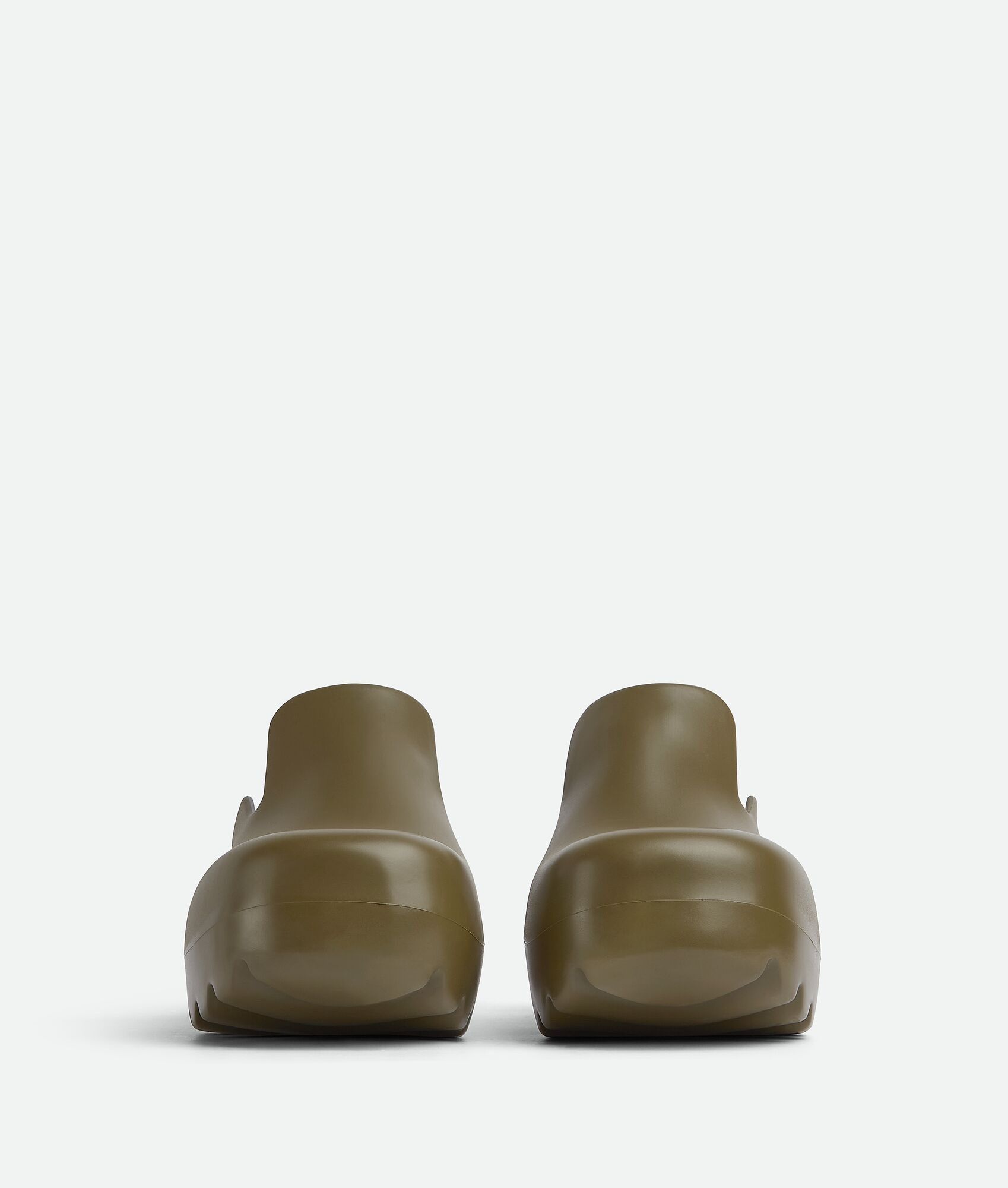 Bottega Veneta o1w1db10225 Rubber Flash Clogs in Olive Green Size US 6 / EU 39 - 2 Thumbnail