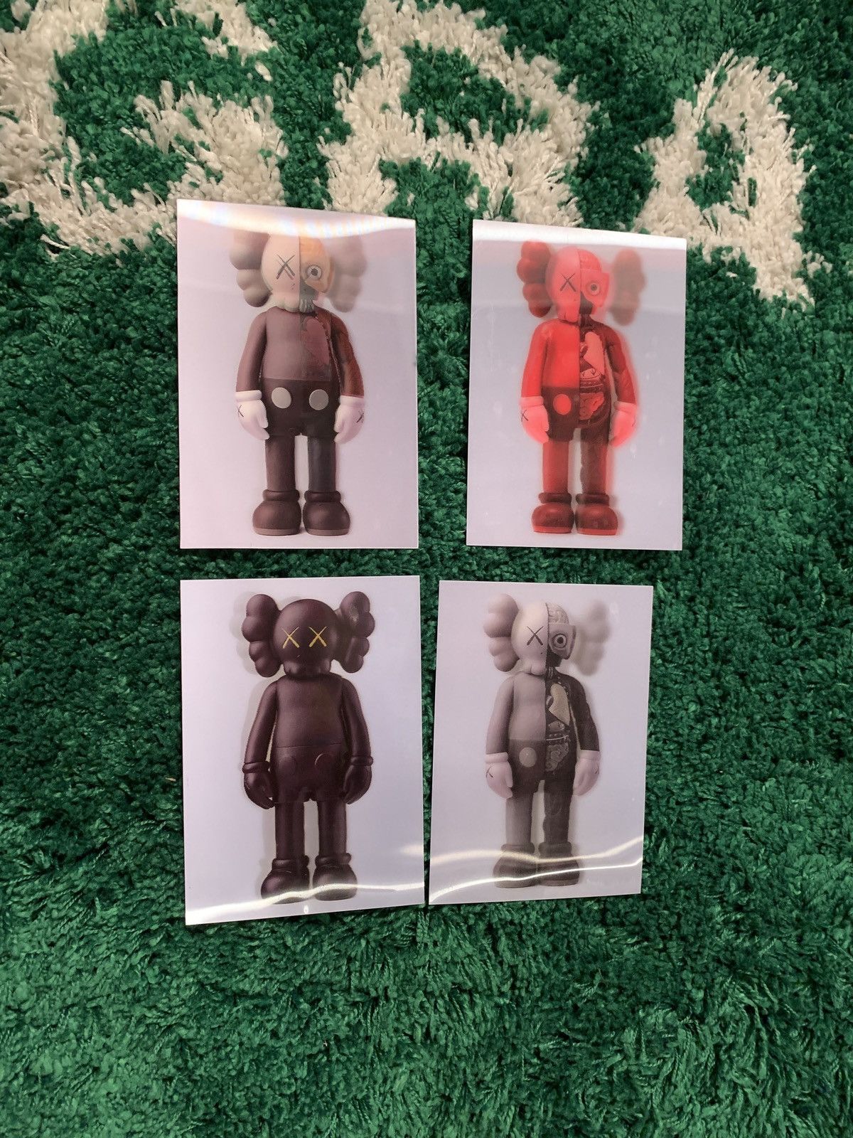 Kaws KAWS Lenticular Post Card Set Size ONE SIZE - 1 Thumbnail