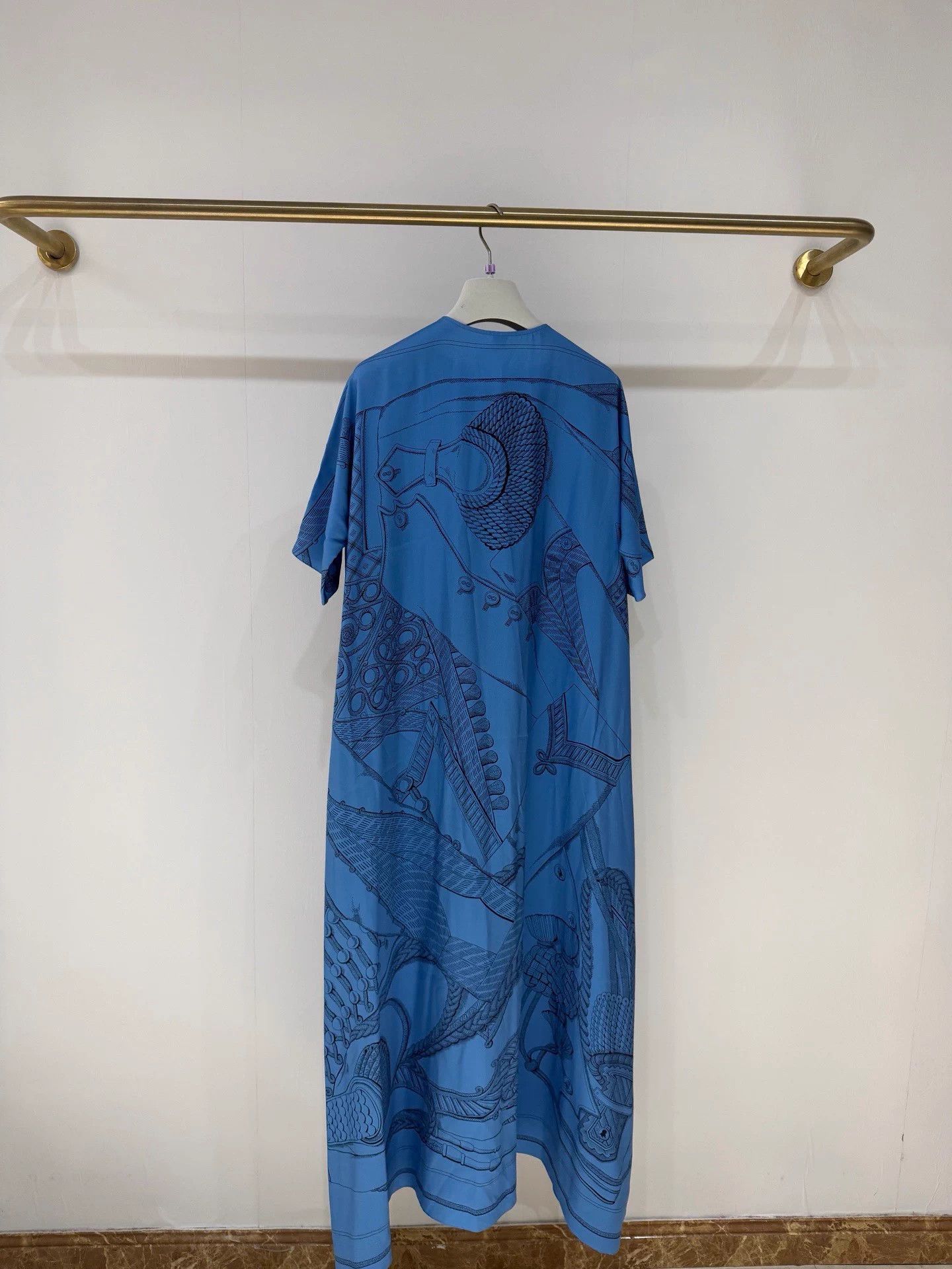 Hermes Hermes Silk Print Maxi Dress - NewTags - Size 34 (Oversized) Size XS / US 0-2 / IT 36-38 - 6 Thumbnail