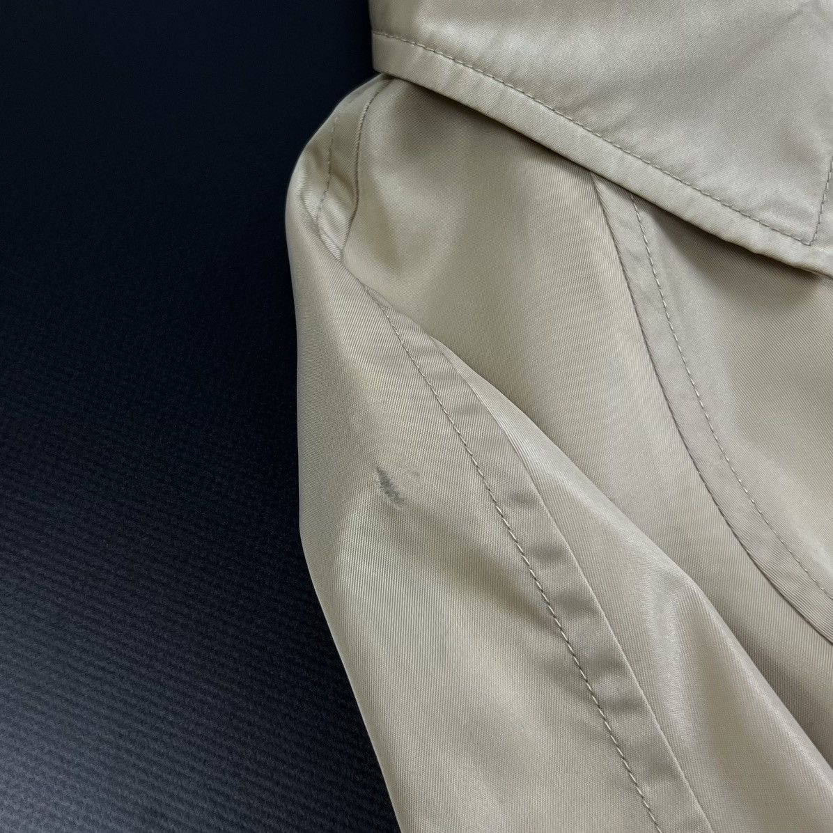 Prada × Vintage Rare Vintage Prada Woman Nylon Coat Jacket Size S / US 4 / IT 40 - 24 Thumbnail