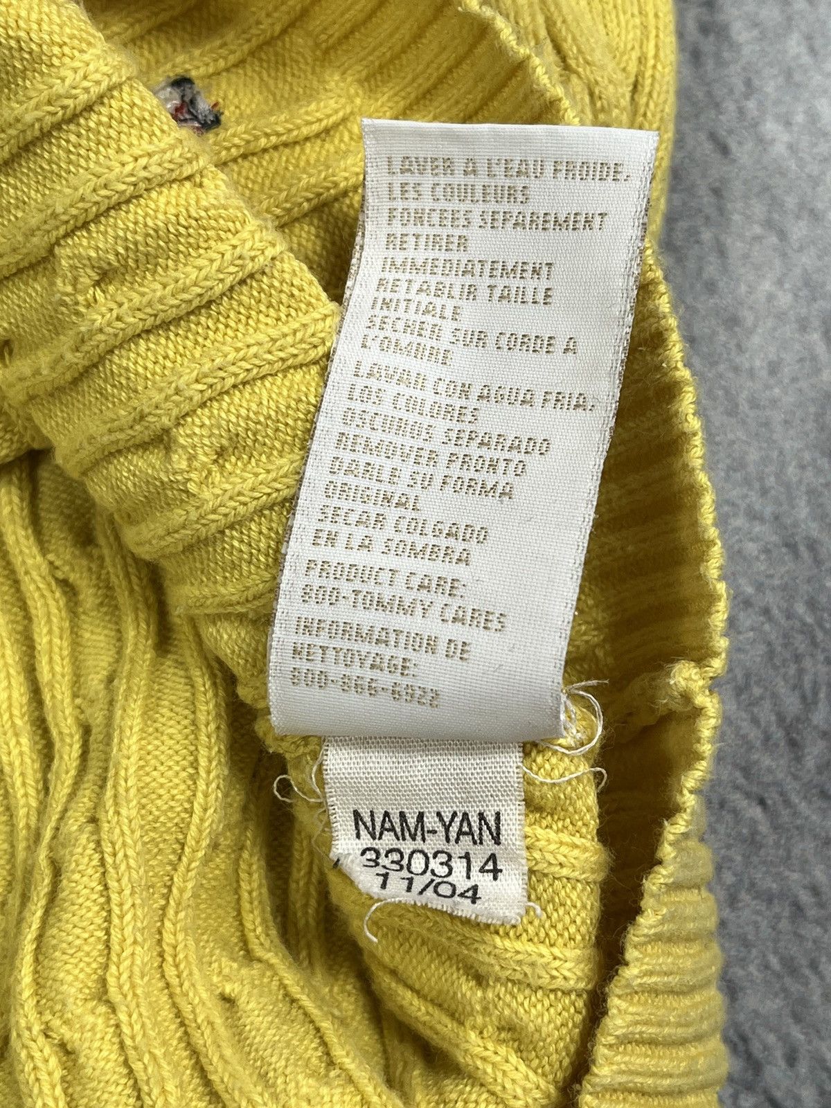 Tommy Hilfiger Vintage Y2K Tommy Hilfiger short sleeve sweater old money Size S / US 4 / IT 40 - 6 Thumbnail