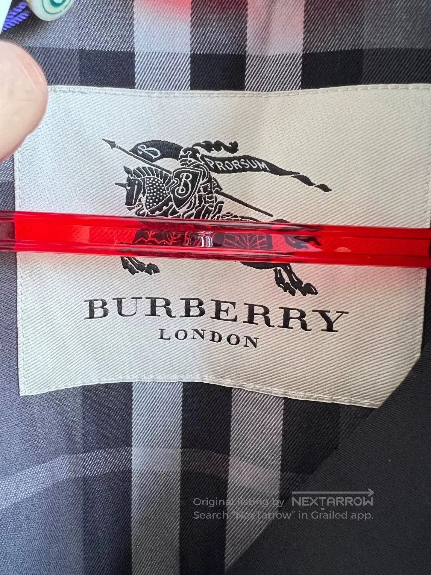 Burberry Burberry Black Trench Coat with Belt. Size US XS / EU 42 / 0 - 6 Thumbnail
