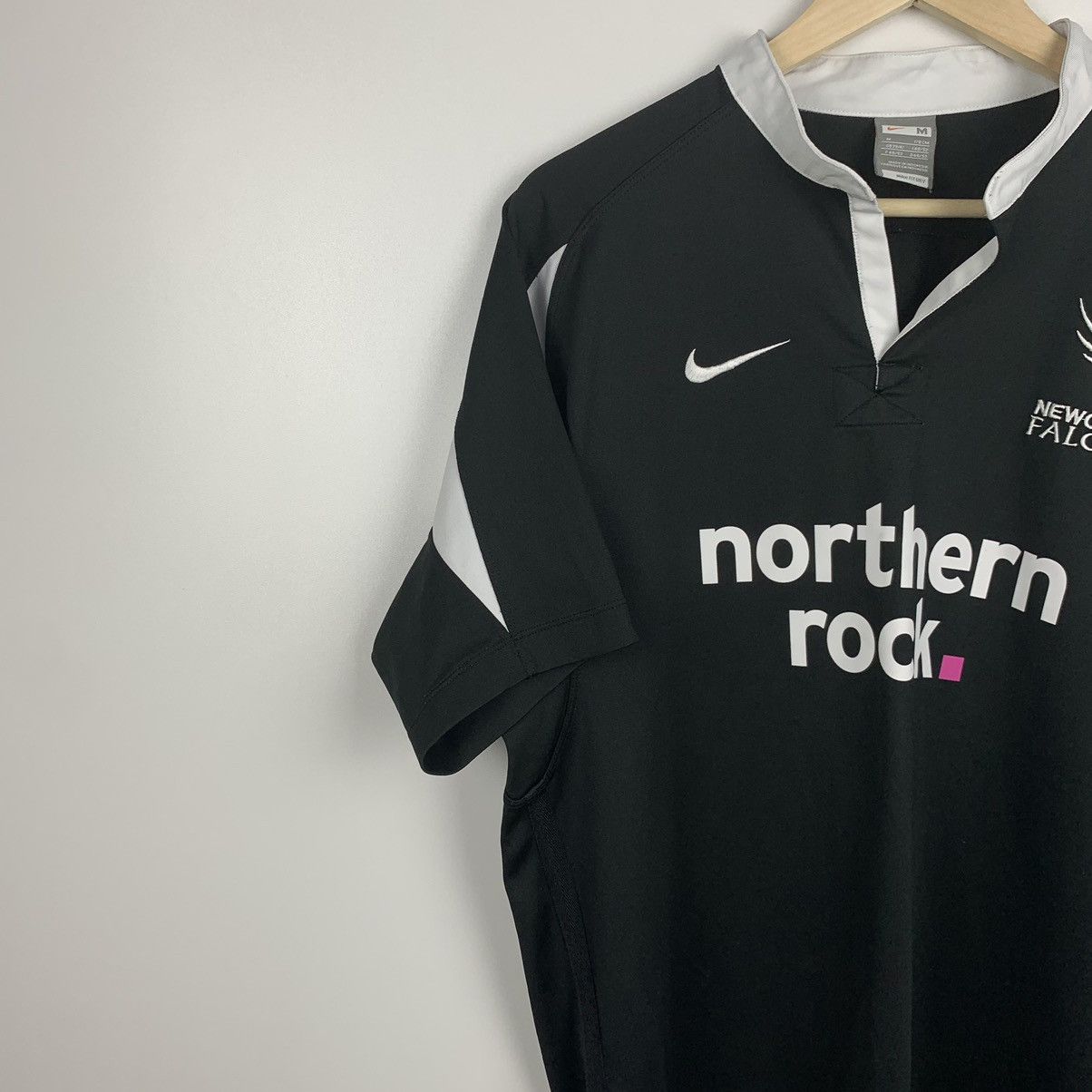 Nike Nike New Castle Falcons Rugby Jersey Black Size M Size US M / EU 48-50 / 2 - 4 Thumbnail