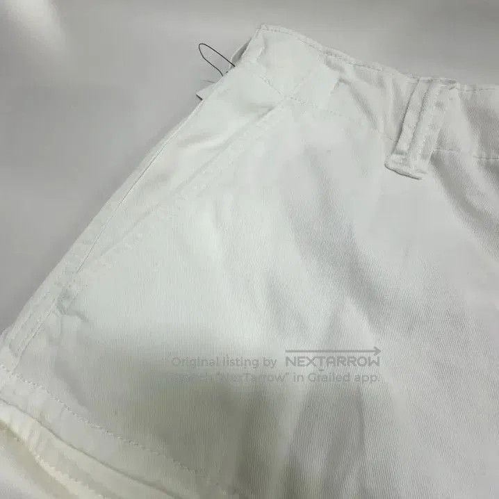 Polo Ralph Lauren Polo Ralph Lauren Men's Solid Logo Zip Pocket Shorts. Size US 30 / EU 46 - 1 Thumbnail
